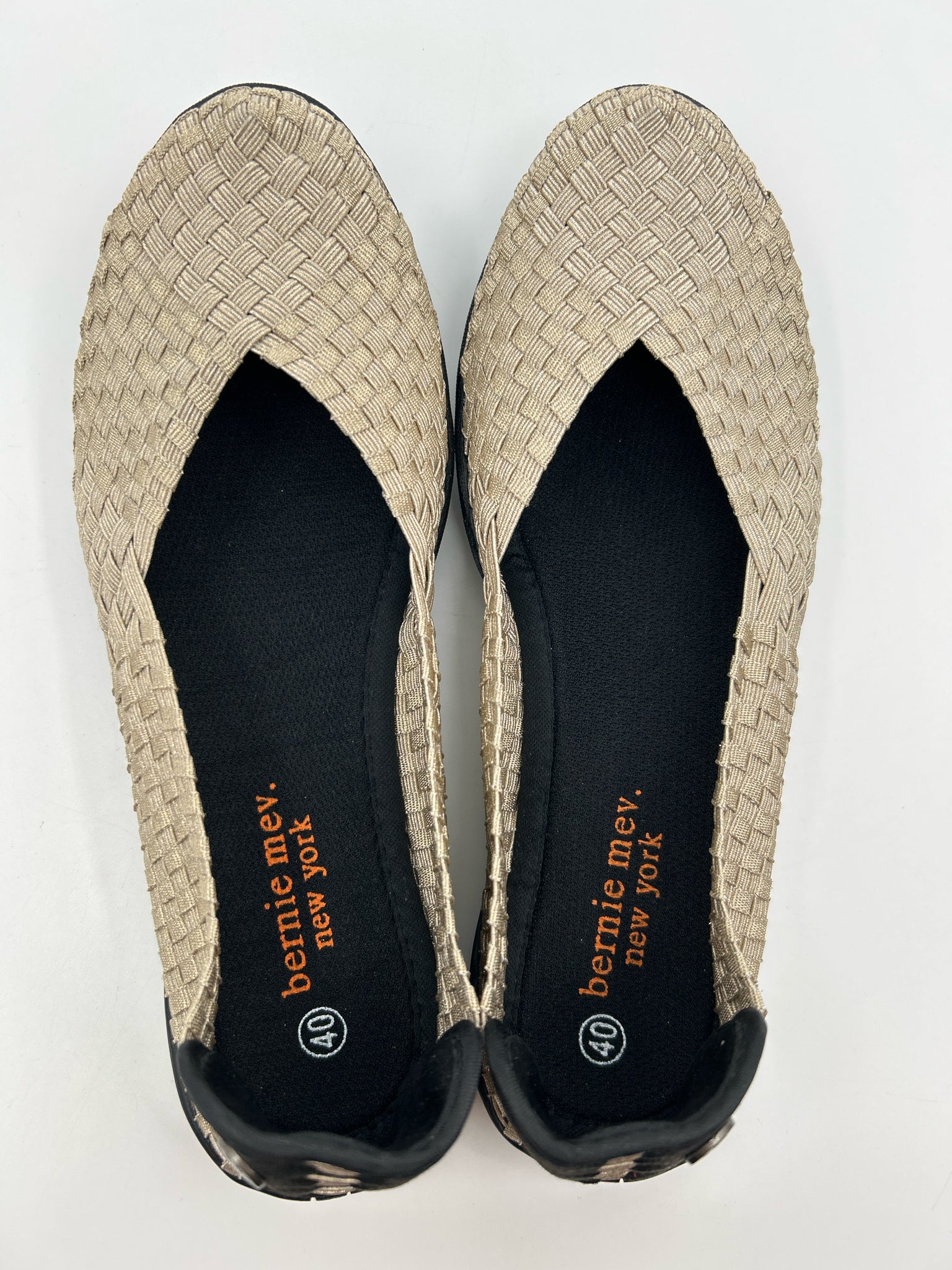 BERNIE MEV. Size 40/9 Gold Women's Flats