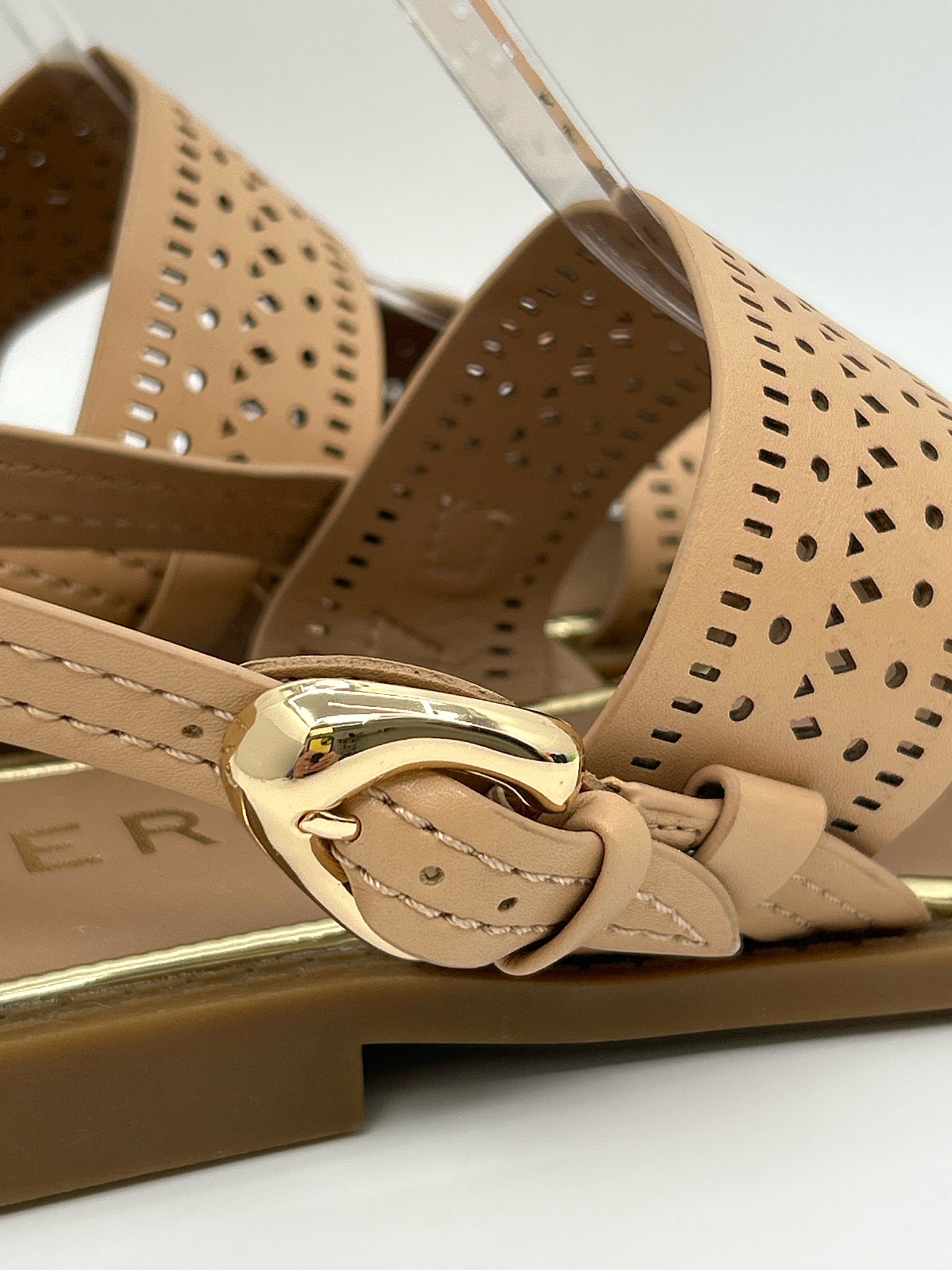 AEROSOLES Size 7.5 Beige Women Sandal