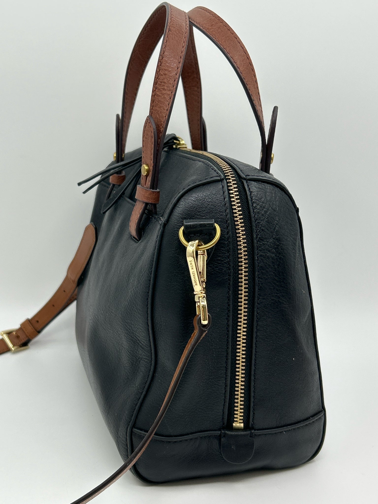 FOSSIL BLACK AND TAN Women Purse
