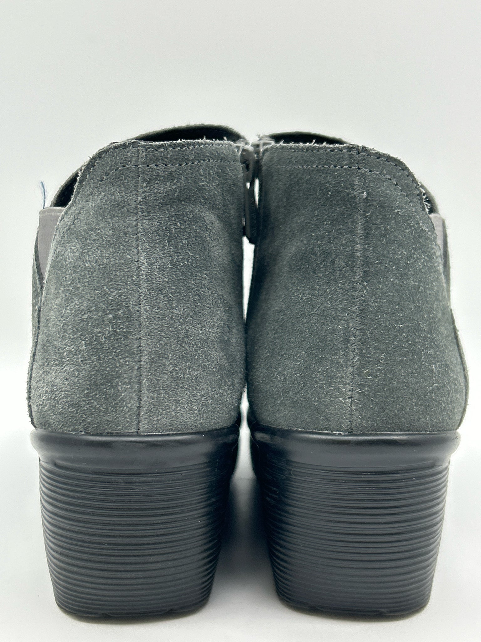 skechers Size 7.5 Charcoal Women Booties