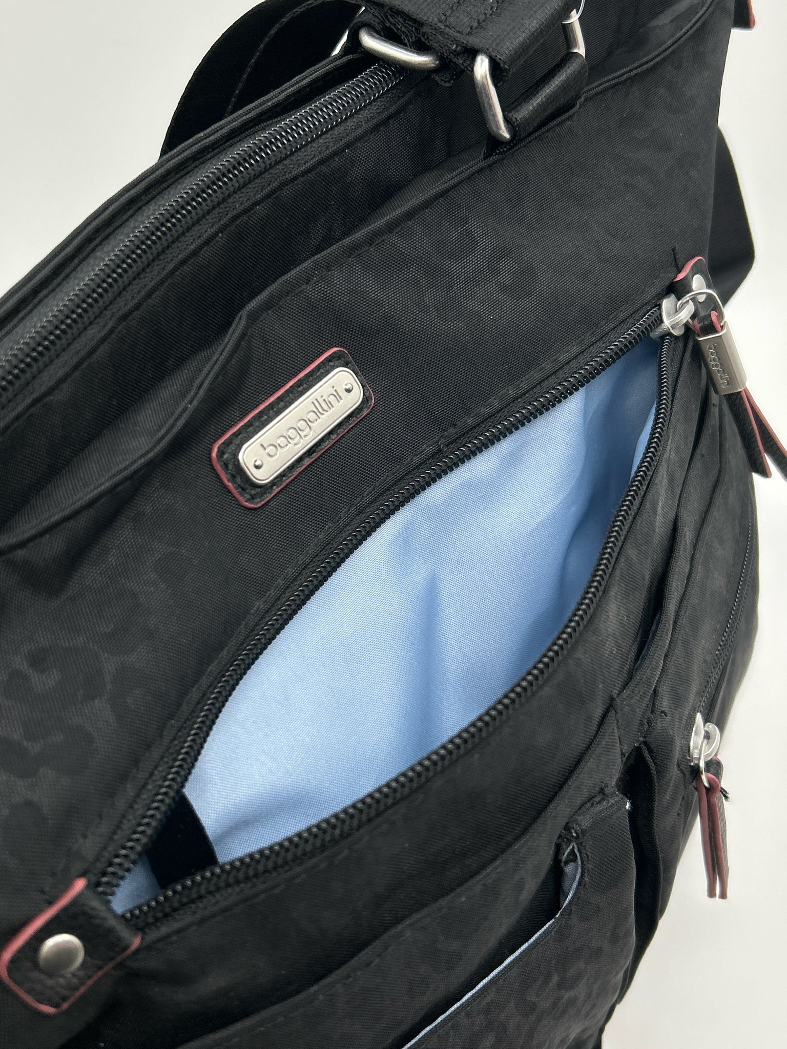 BAGGALLINI Black Women Tote