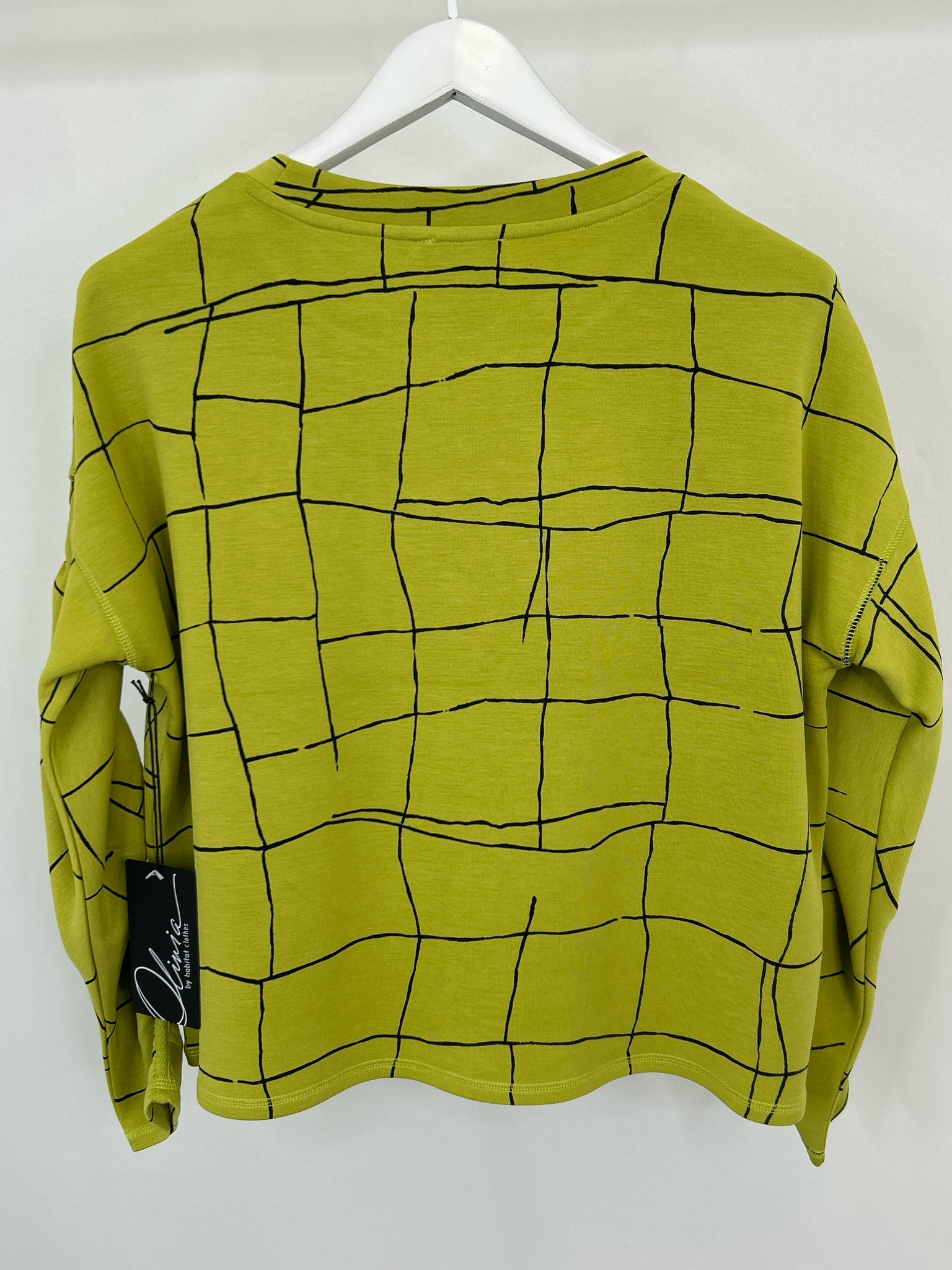 OLIVIA BY HABITAT CLOTHES Size S GREEN AND BLACK Women Pullover