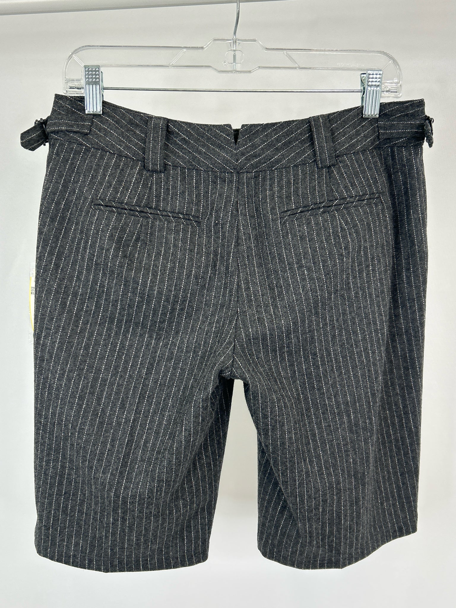 NANETTE LEPORE Size 4 Grey and white Women Shorts