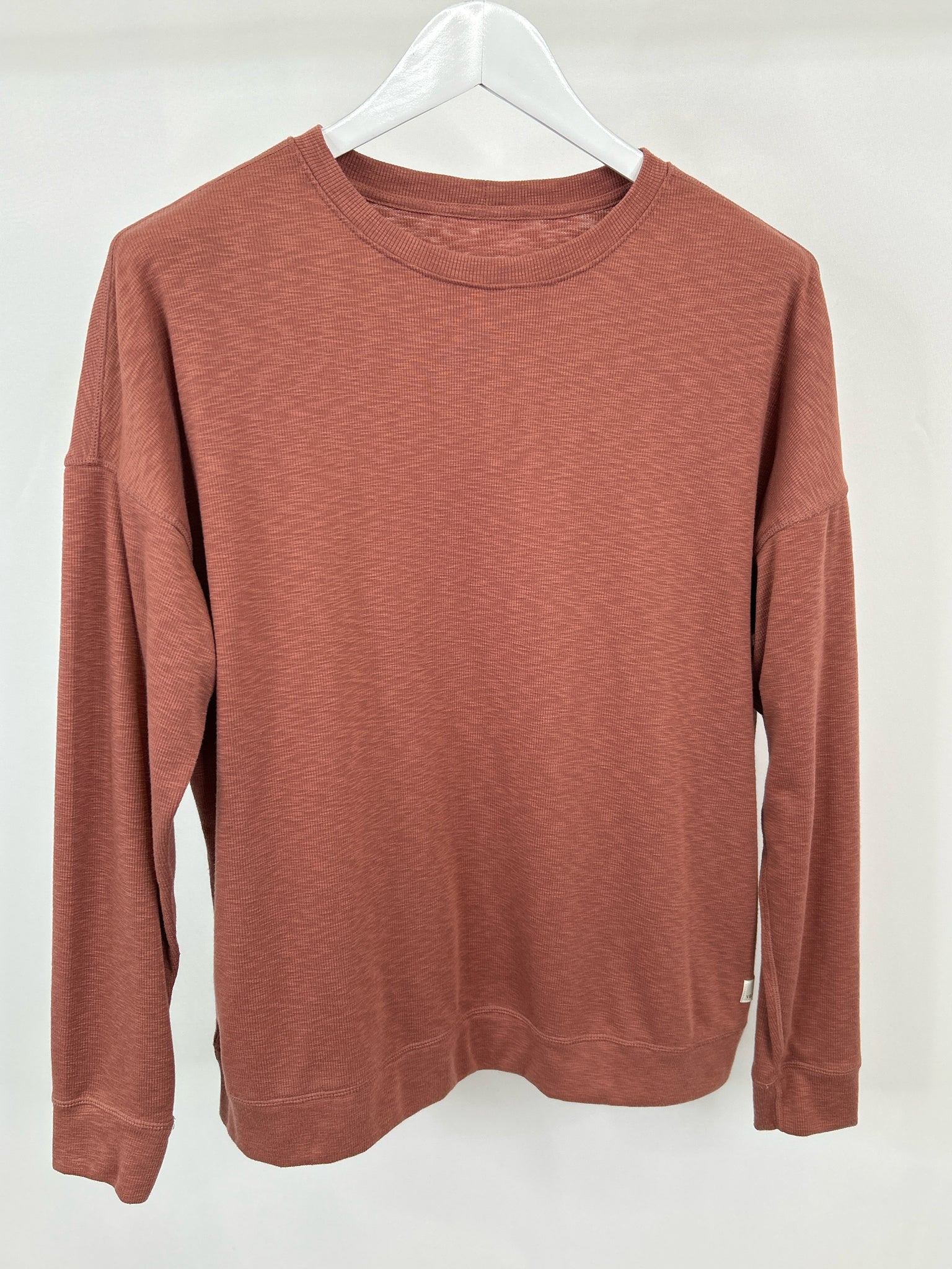 VUORI Size S/M RUST Women Top