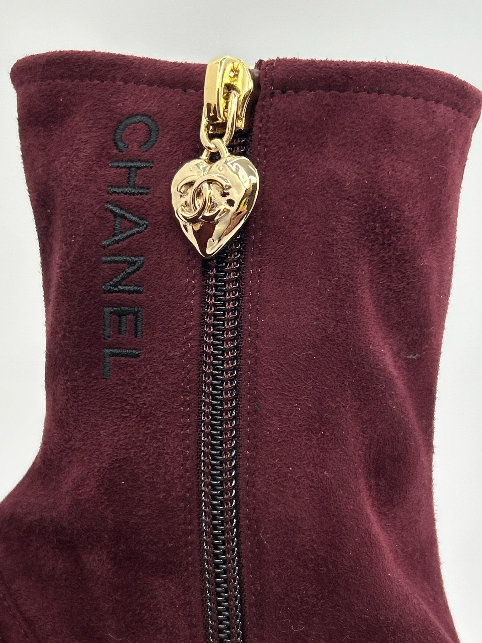 CHANEL Size 41.5/10.5 Burgundy and Black Women Booties