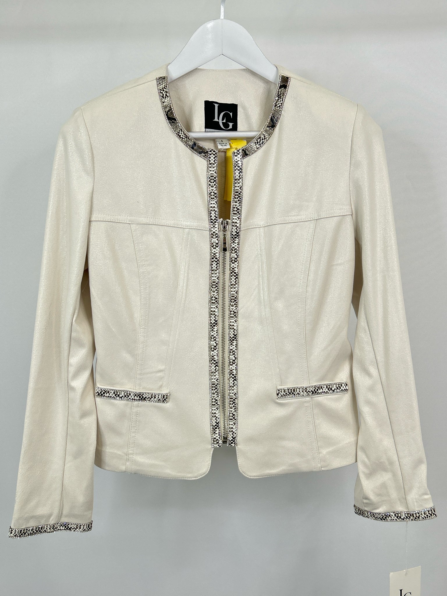 LENA GABRIELLE Size 4 White Women Jacket NWT