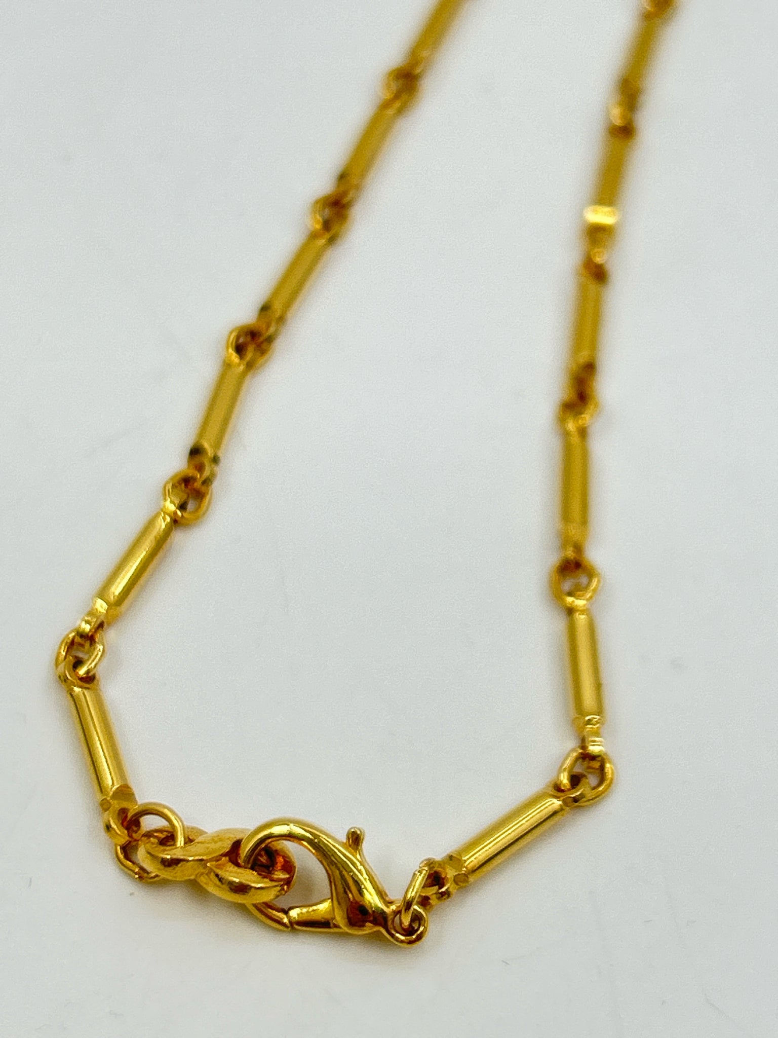 NO BRAND Gold Necklace