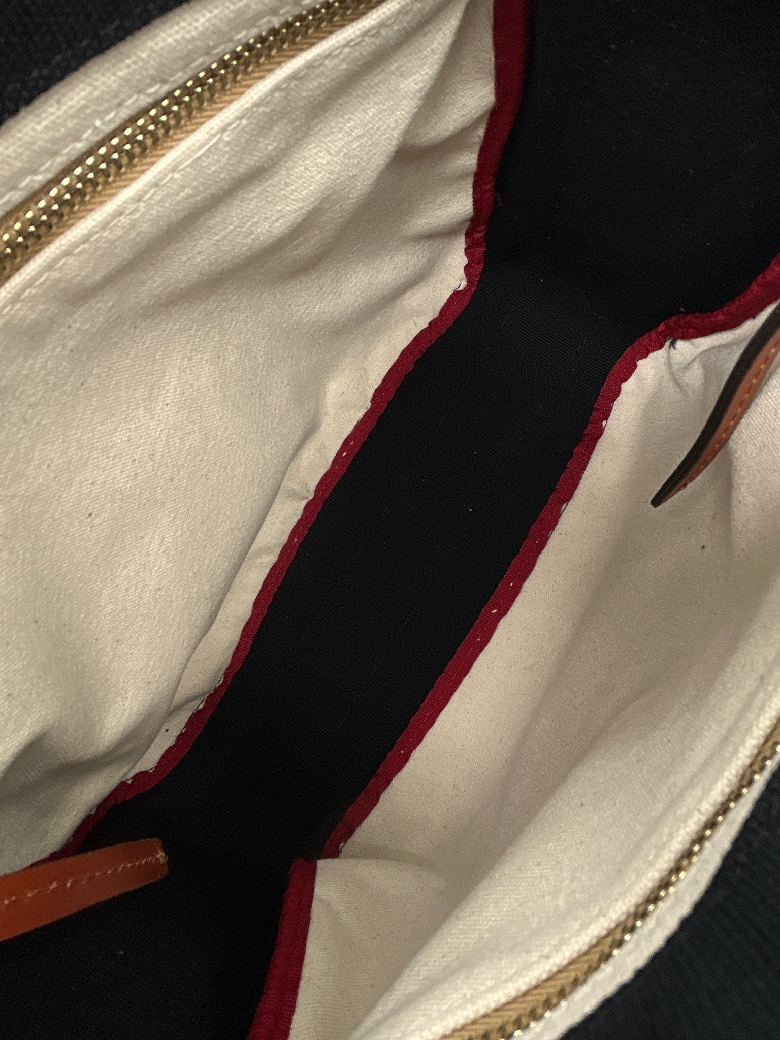 DOONEY & BOURKE Black Women Purse