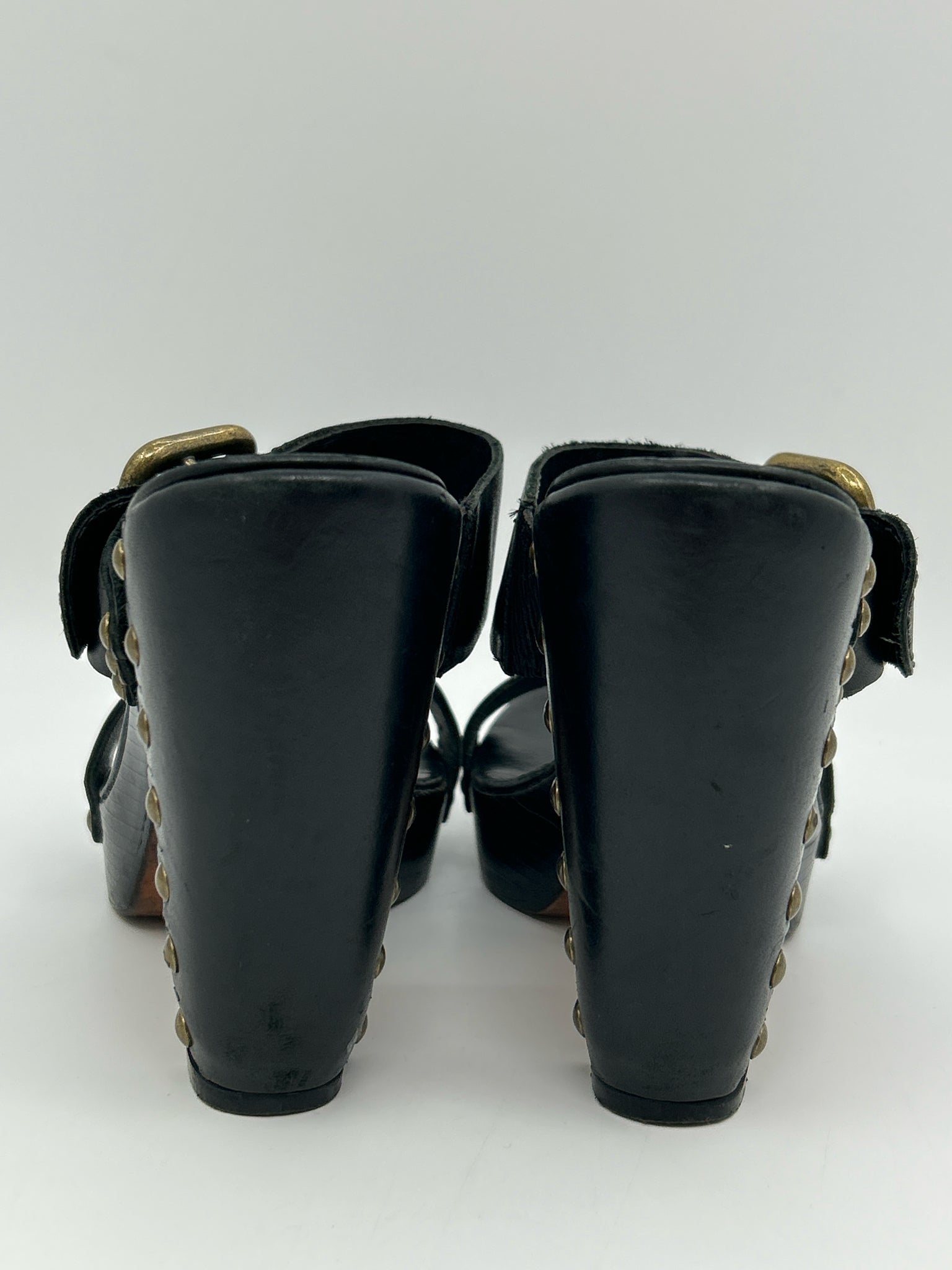 BCBGMAXAZRIA Size 6 Black Women Sandal