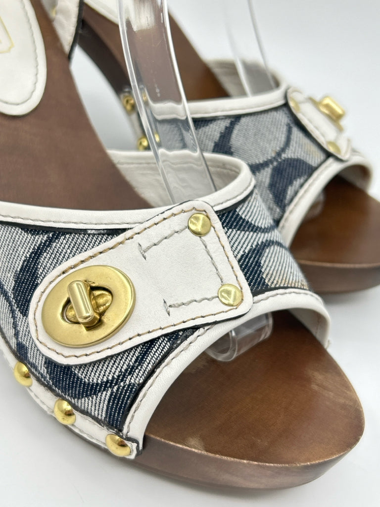 COACH Size 8.5 blue and white Women's Sandal