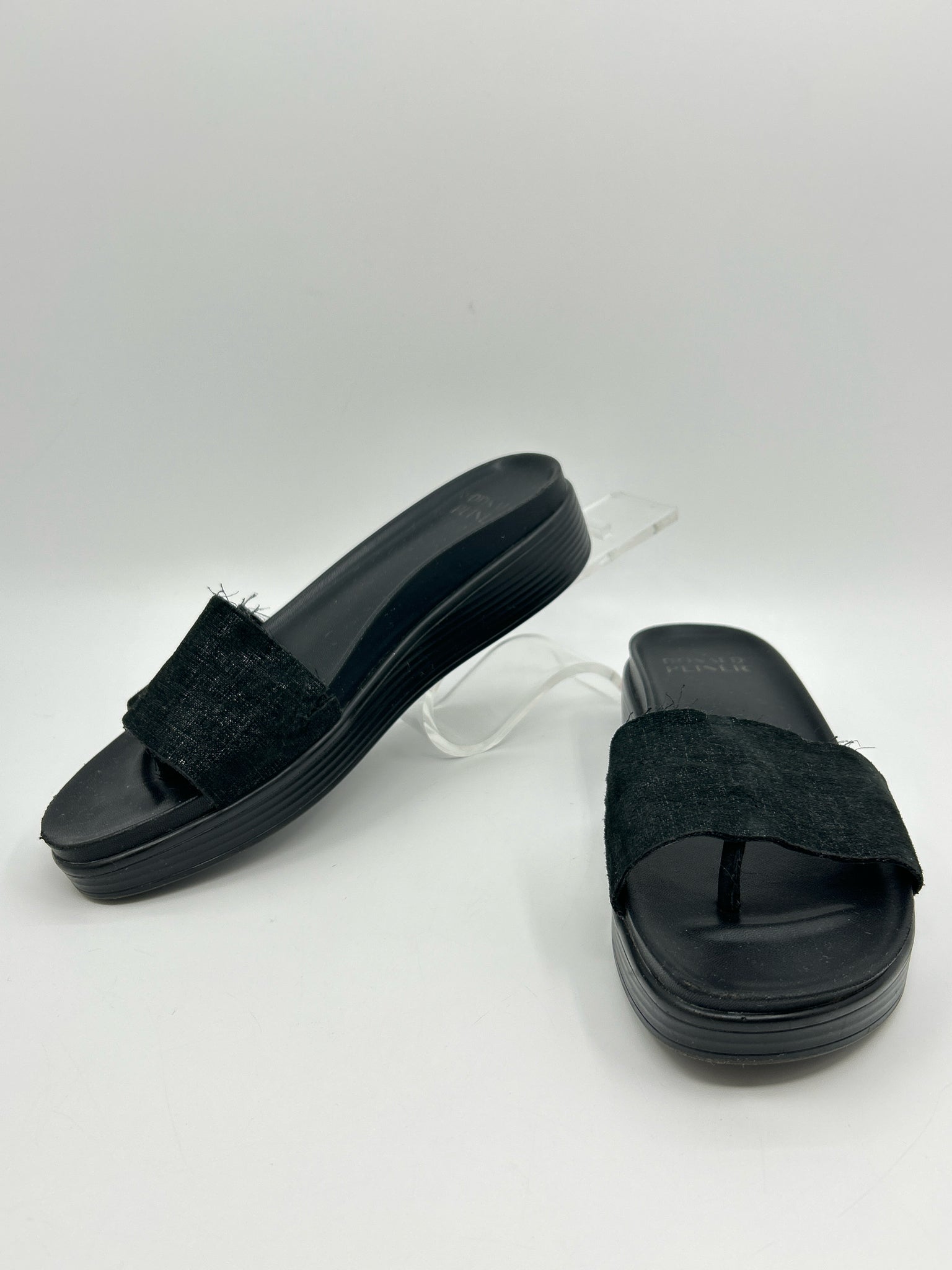 DONALD PLINER Size 9 Black Women Sandal