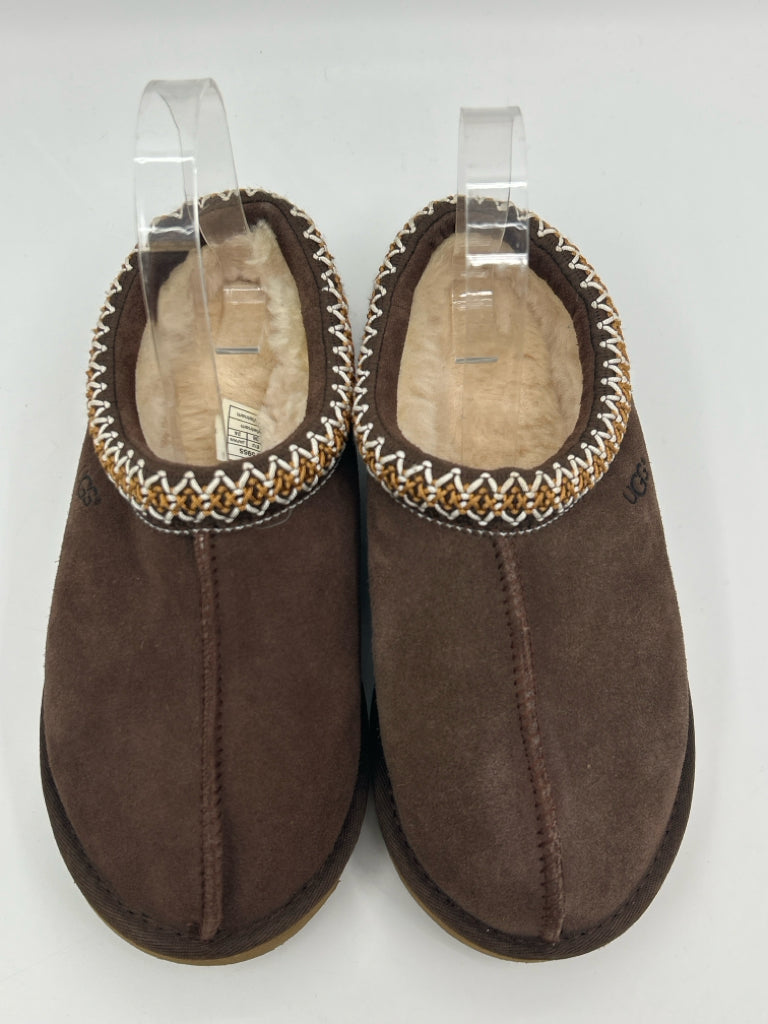 UGG Size 7 Brown Clogs