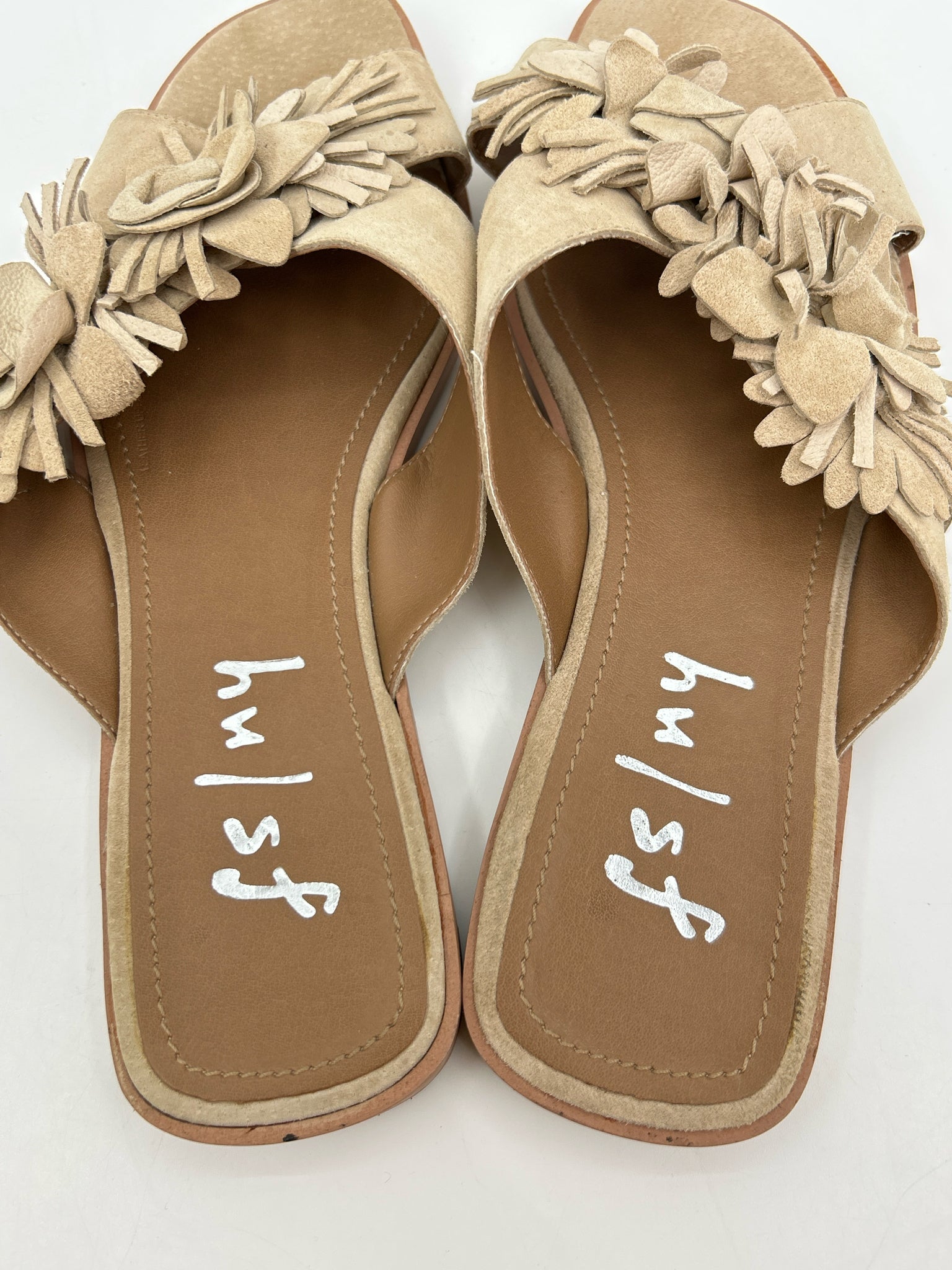 FS/NY Size 8.5 Beige Women Sandal