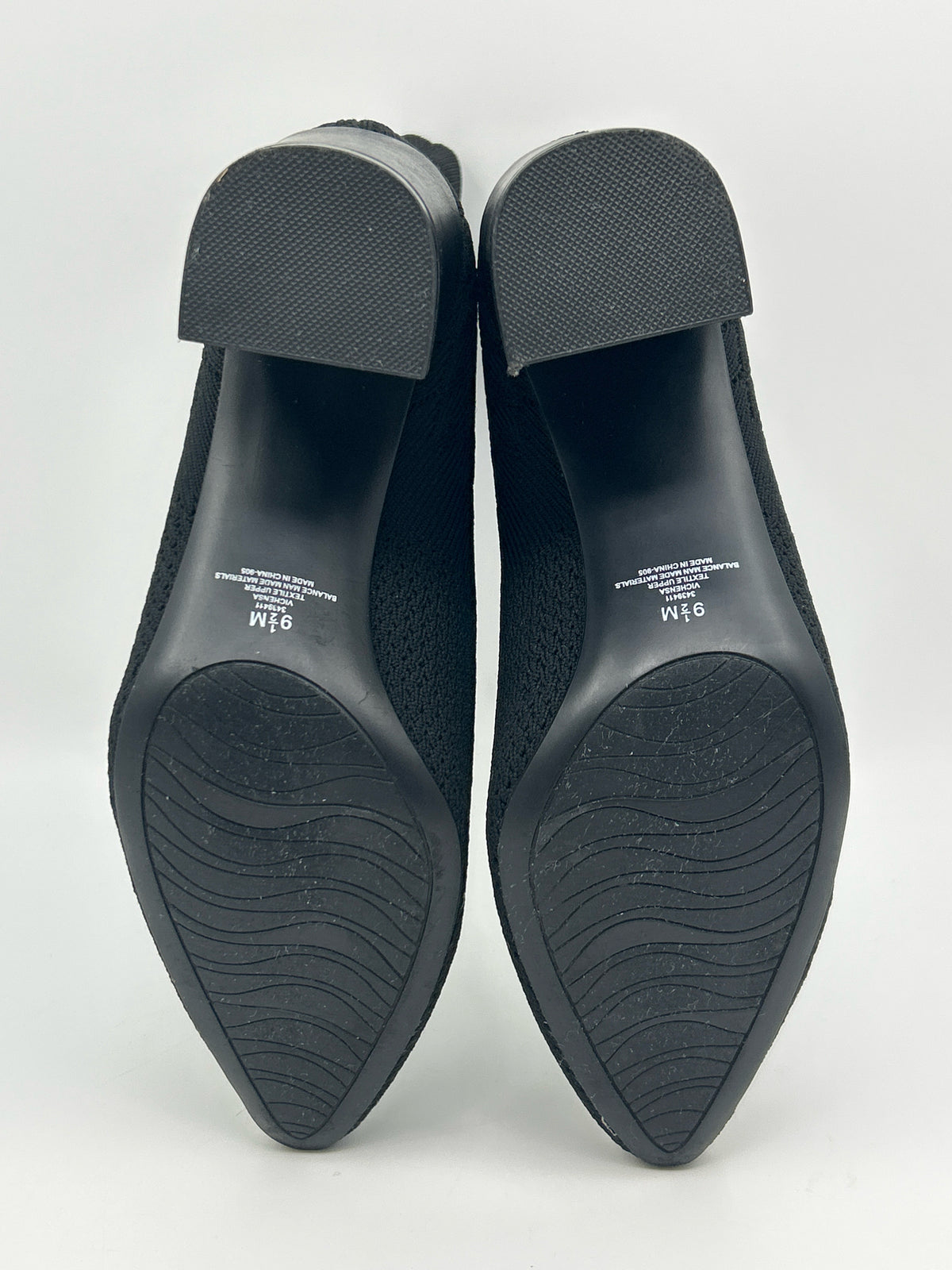 IMPO Size 9.5M Black Women Booties