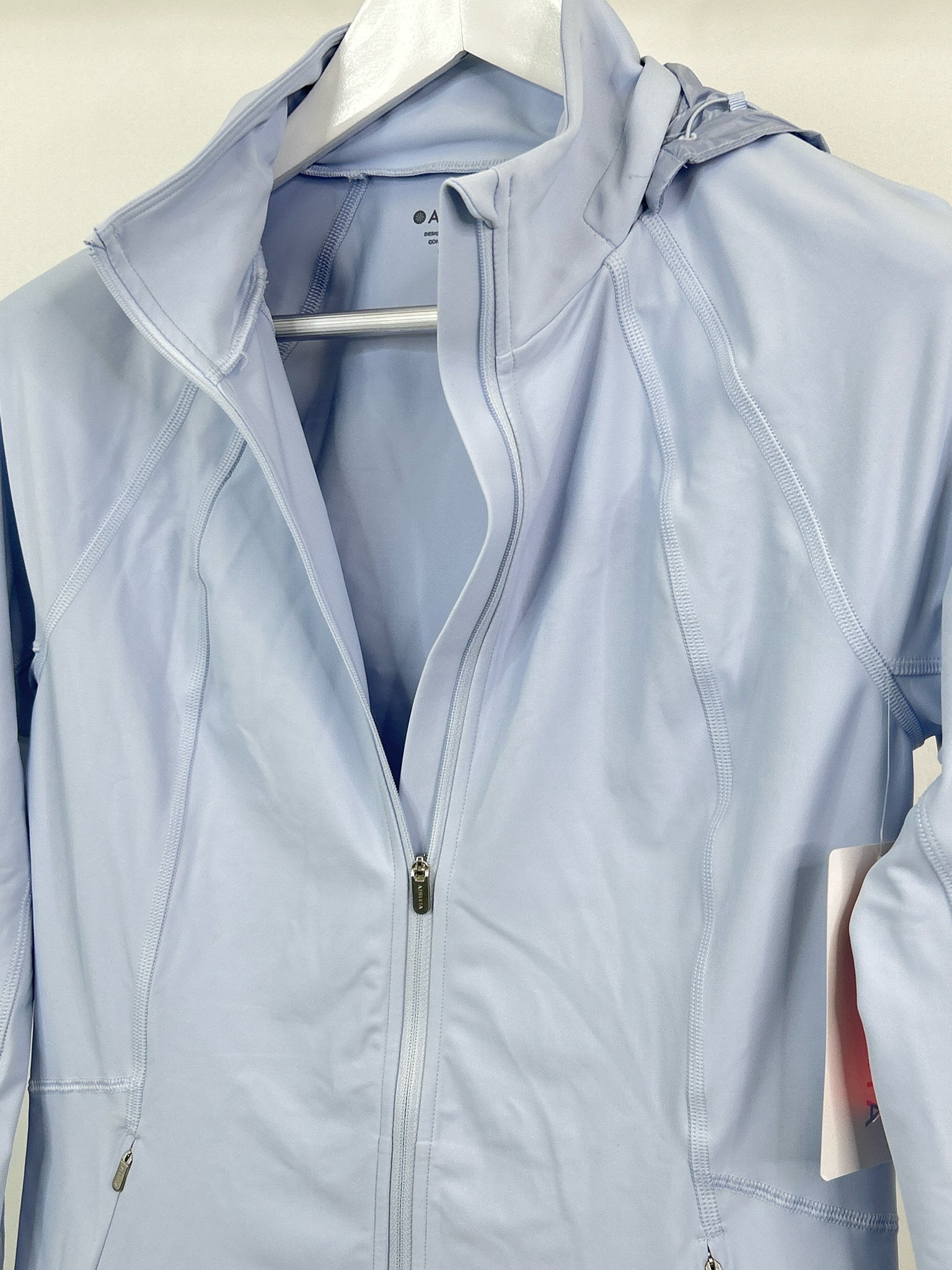 ATHLETA NWT Size M Lilac Women Jacket NWT