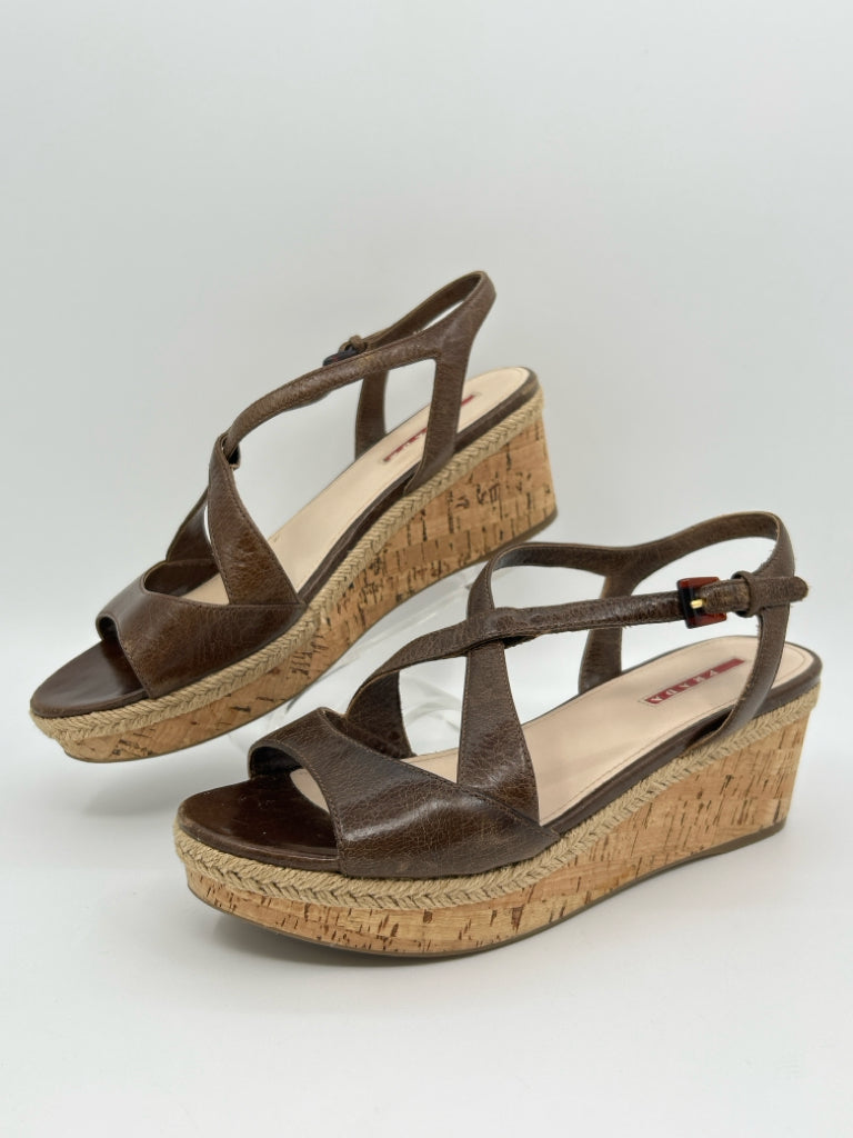 PRADA Size 39 Brown Women's Sandal