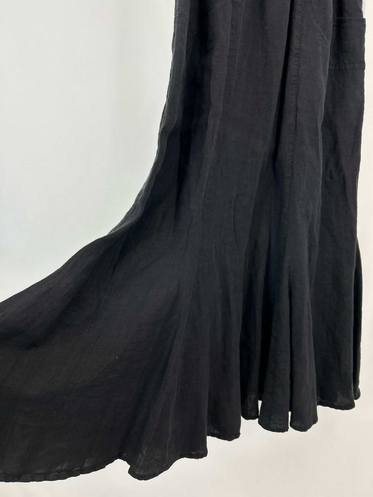 CLICK Size M Black Women Skirt