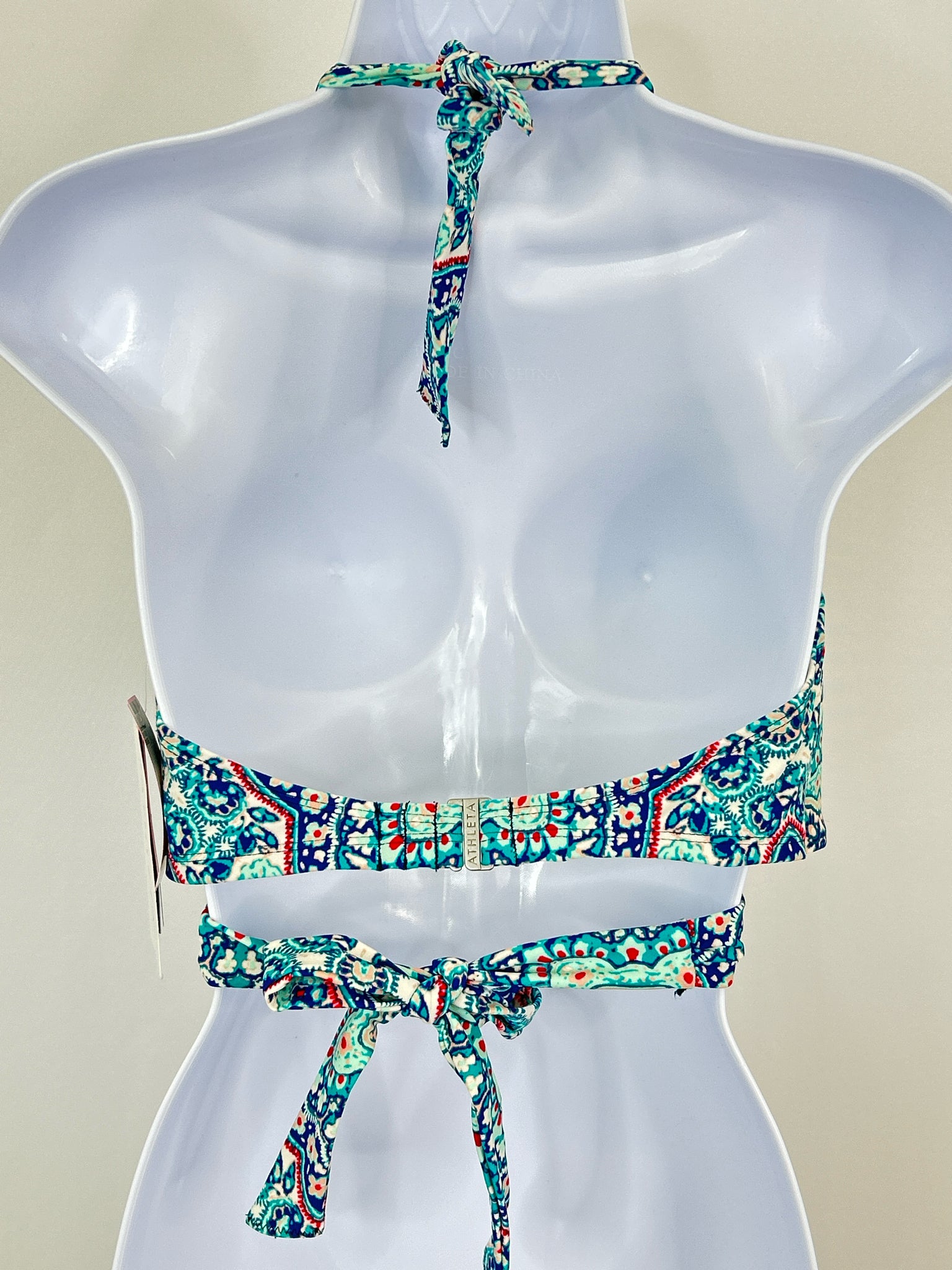 ATHLETA NWT Size 36D/DD turquoise print Women Swim Top