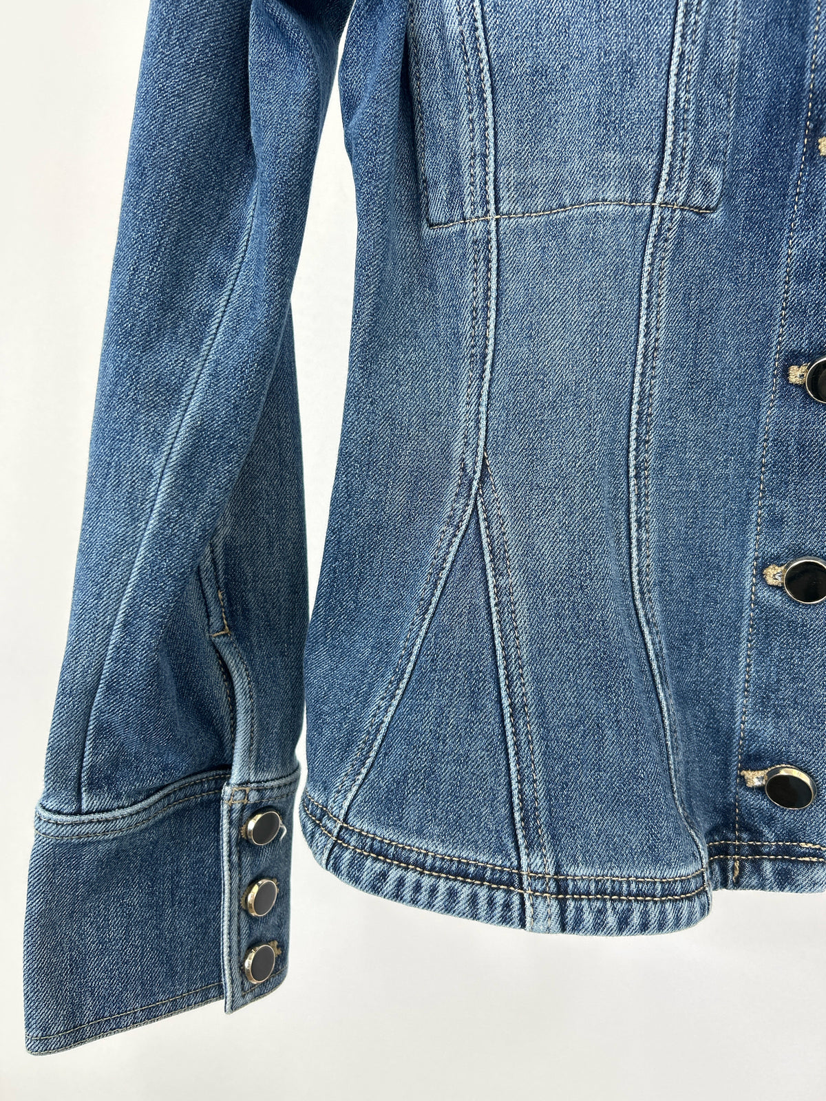 White House Black Market Size M BLUE DENIM Women Jacket