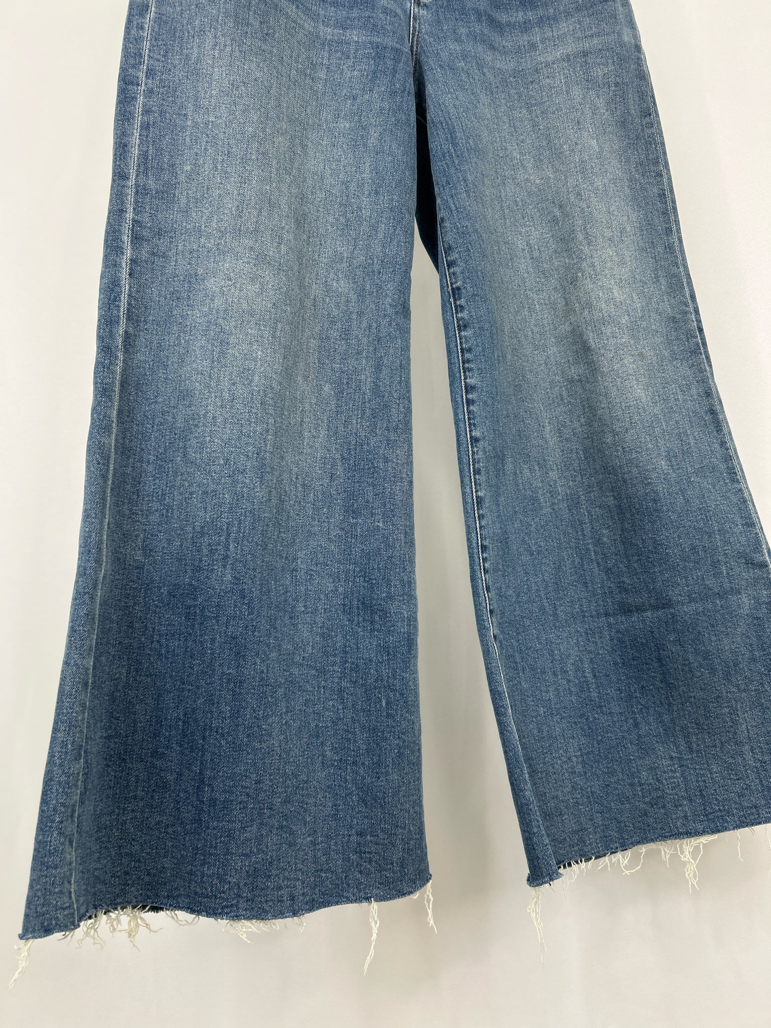 KUT FROM THE KLOTH Size 8 BLUE DENIM Women jeans