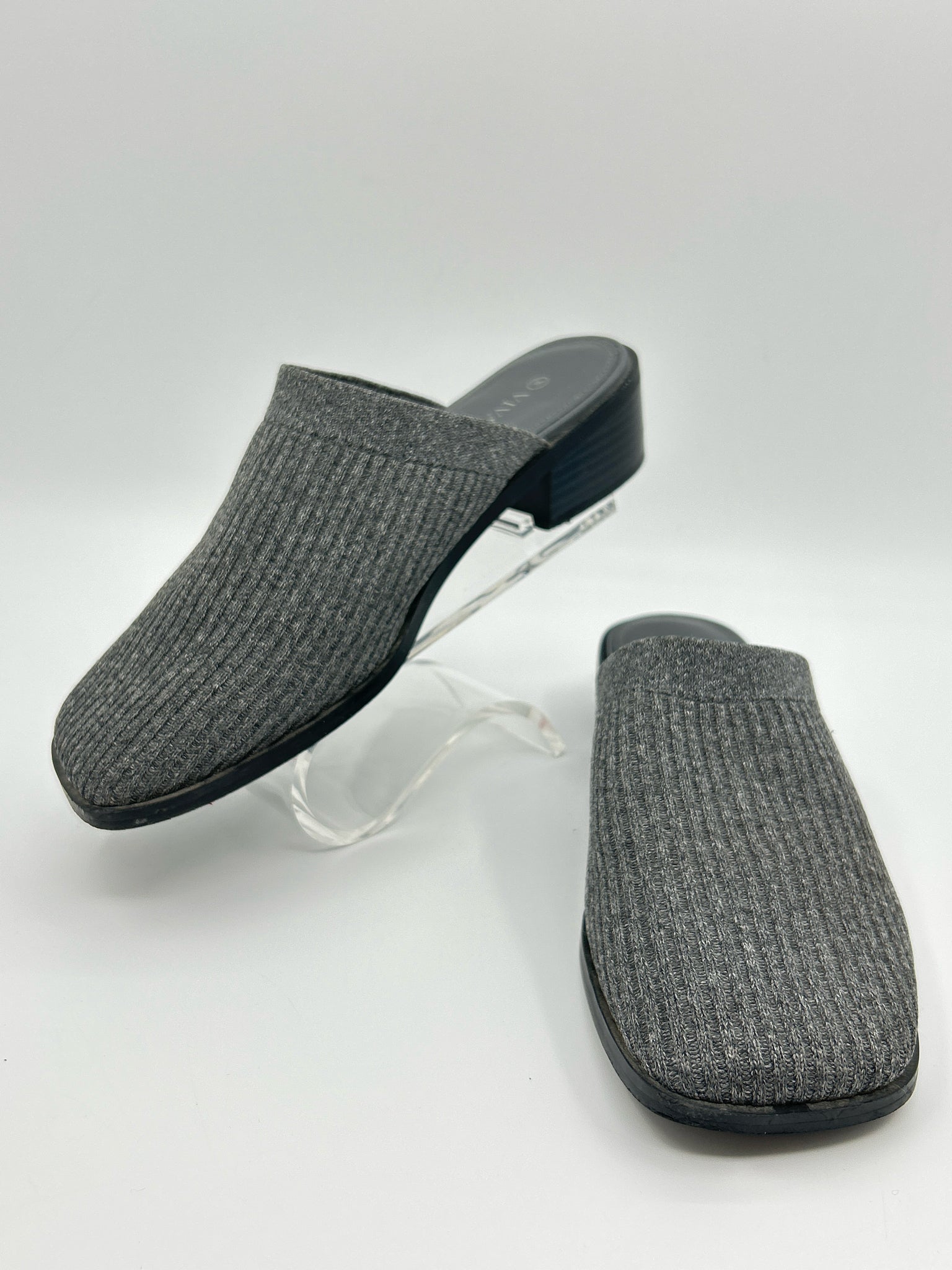 VIVAIA Size 37 Grey Women Shoes