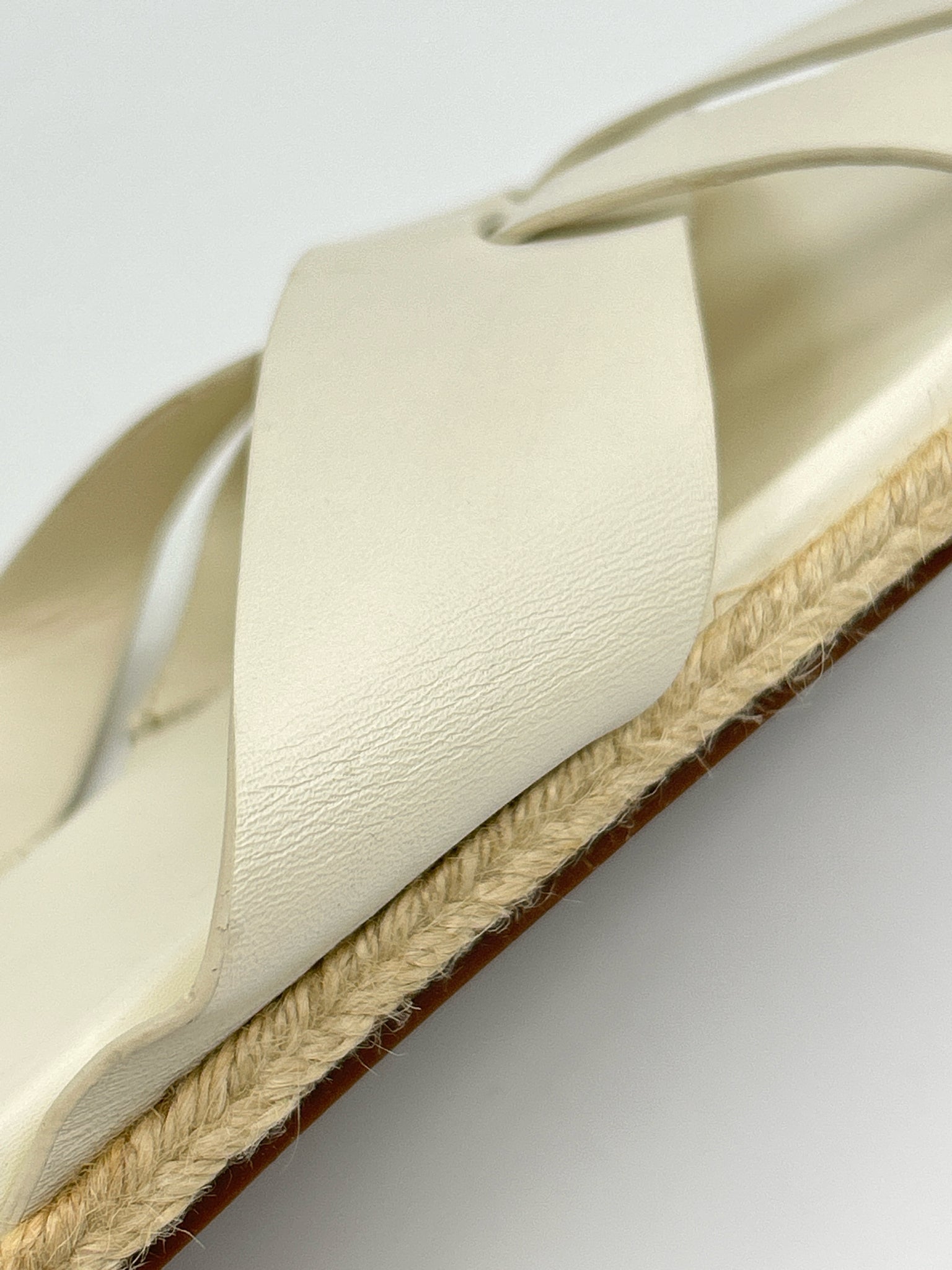 COLE HAAN Size 9B Ivory Women Sandal