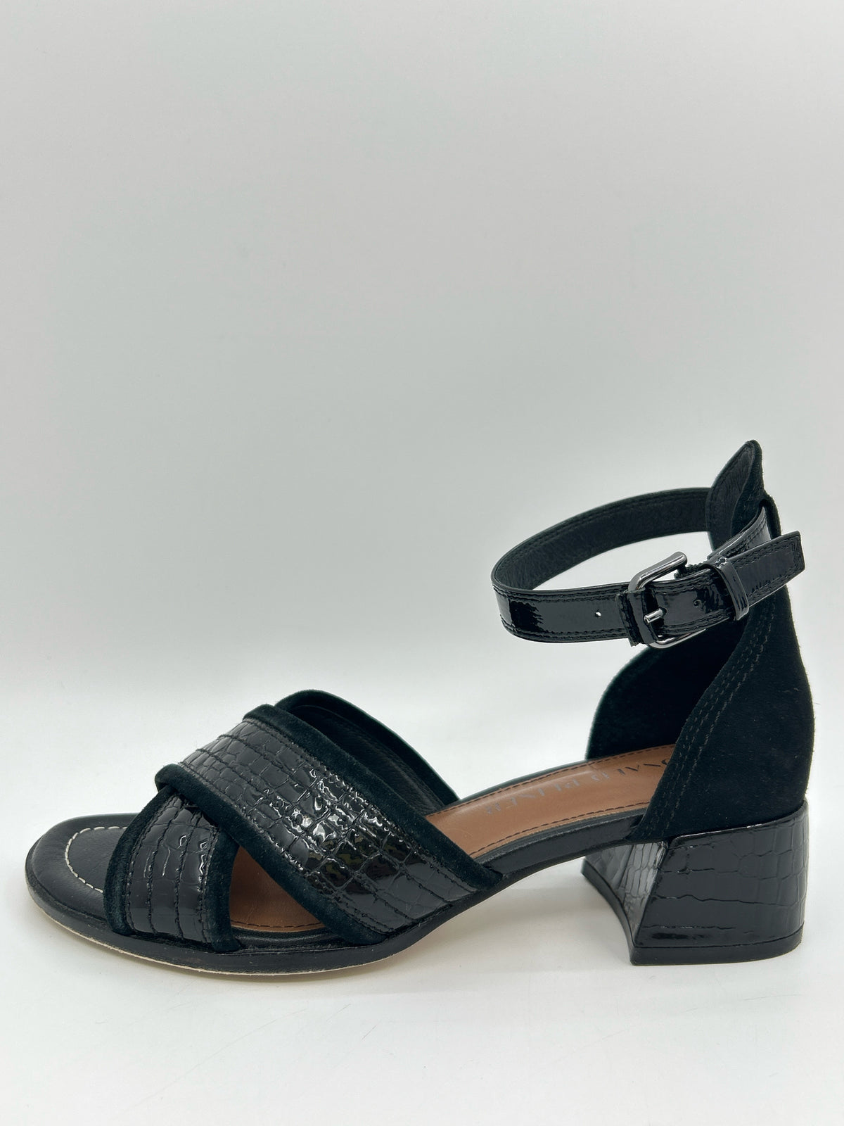 DONALD PLINER Size 6M Black Women Sandal