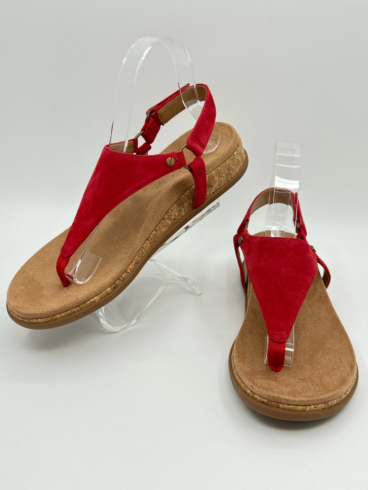 VIONIC Size 9 Red Women  NWOB