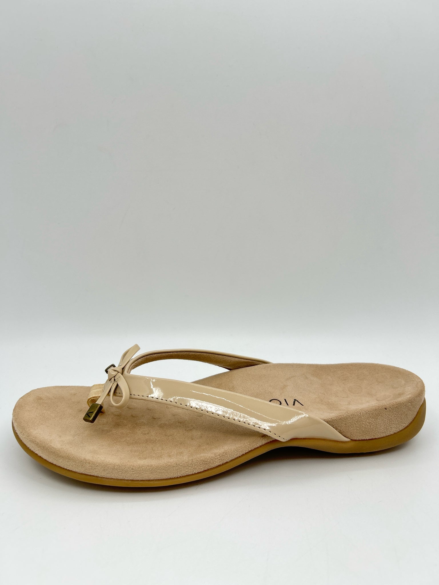 VIONIC Size 8.5 Cream Women Sandal