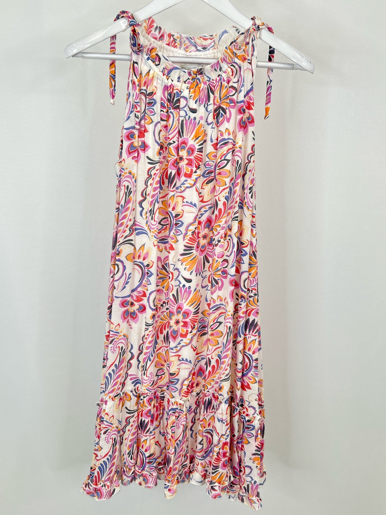 SIGNATURE BY ROBBIE BEE Size M White Floral Women Dress