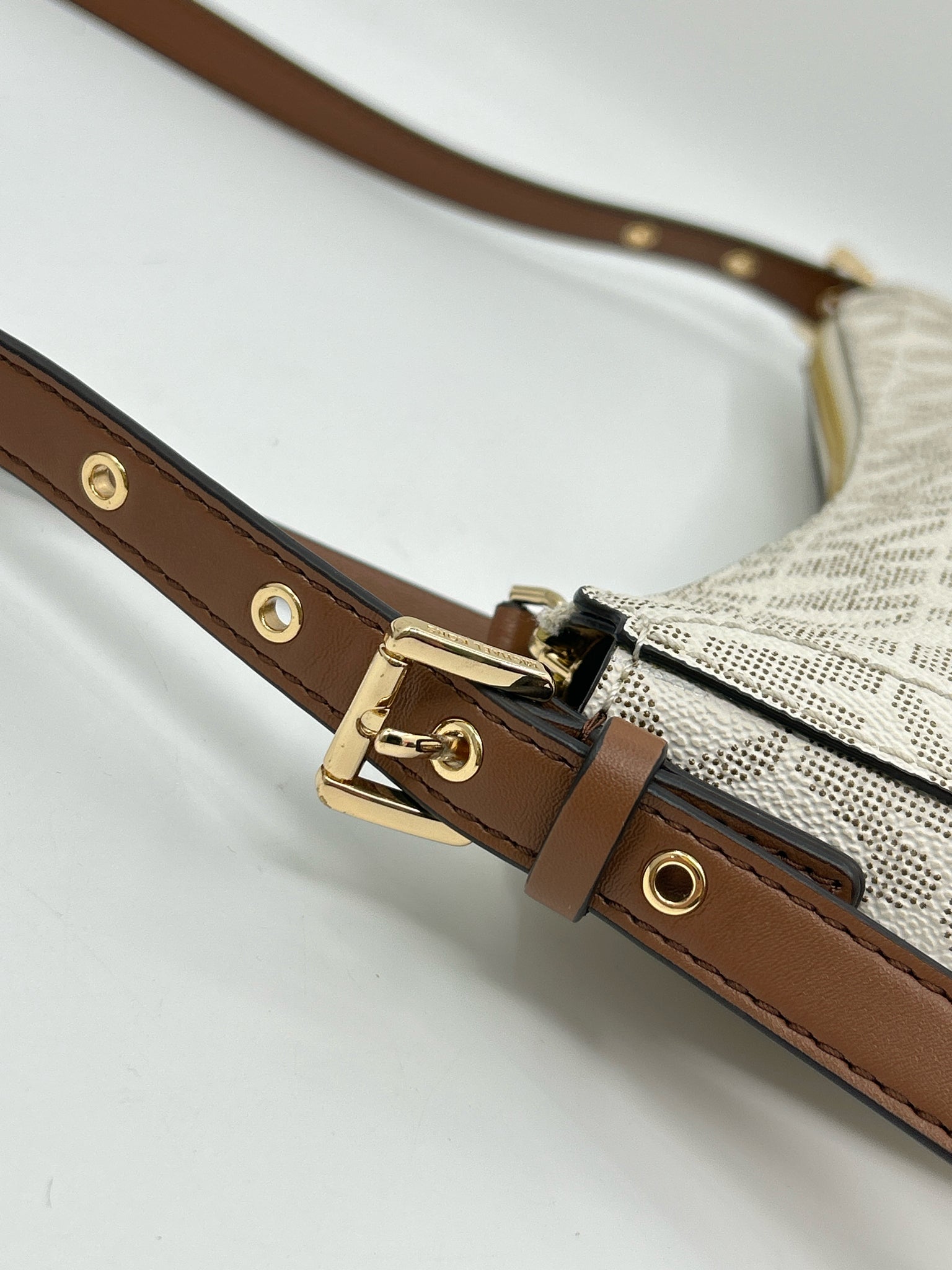 MICHAEL KORS VANILLA Women Purse