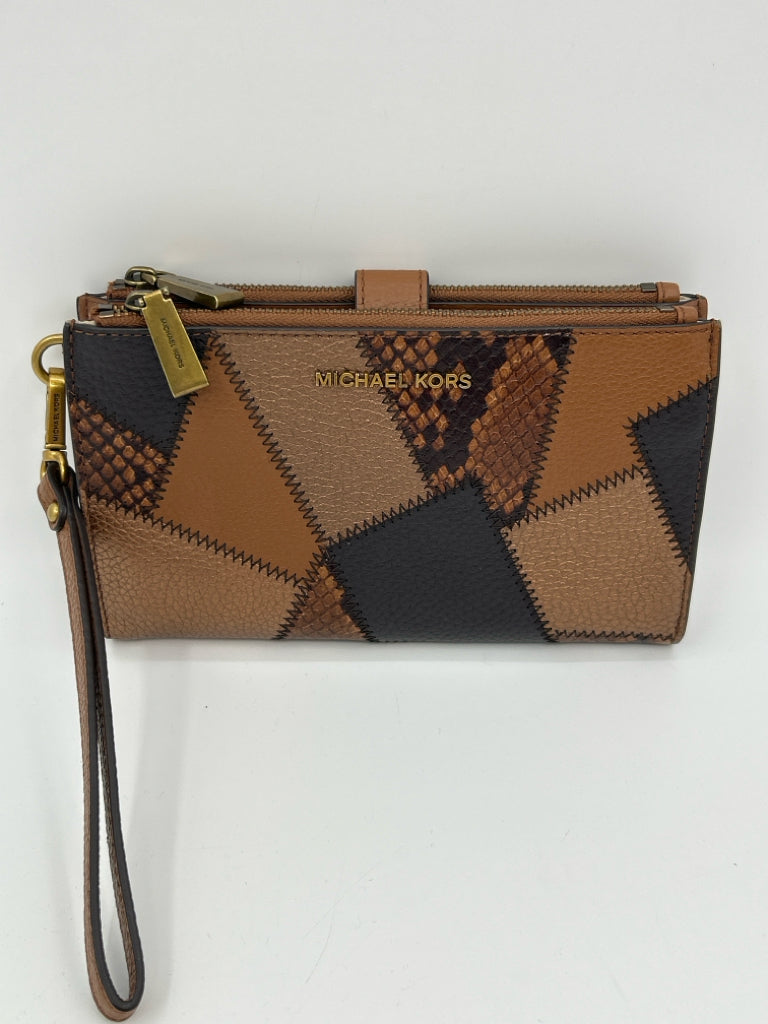 MICHAEL KORS BROWN & BLACK Wallet