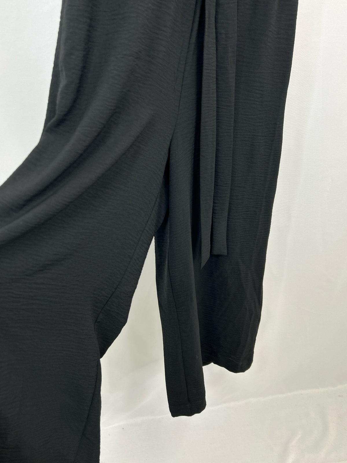 CALVIN KLEIN Size 6 Black Women Jumpsuit
