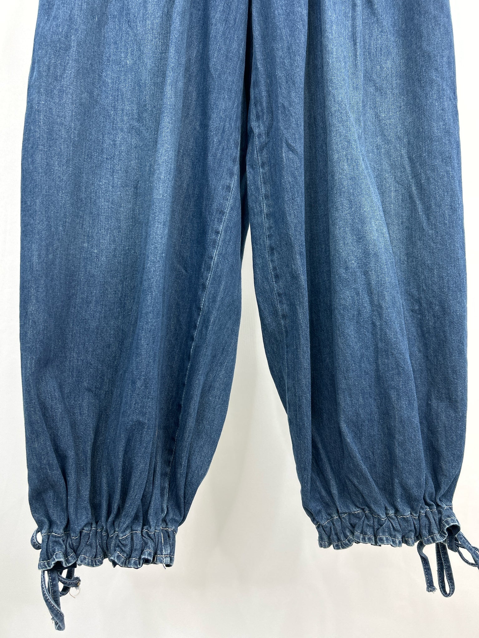WE THE FREE Size 31/12 BLUE DENIM Women jeans