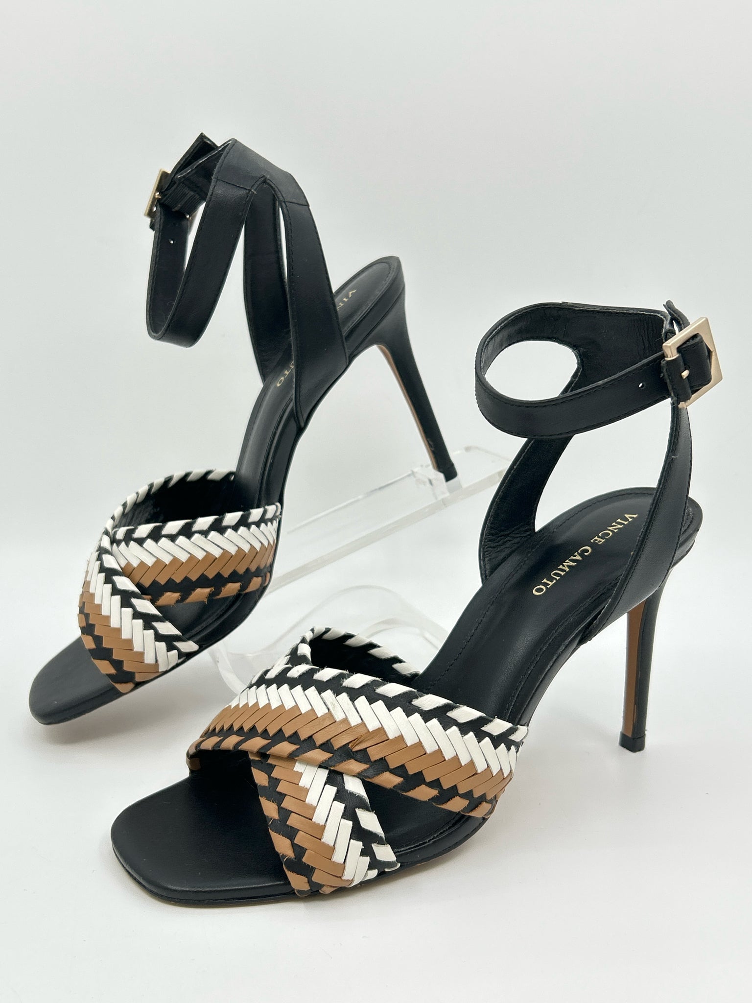 VINCE CAMUTO Size 8M black and brown Women Sandal