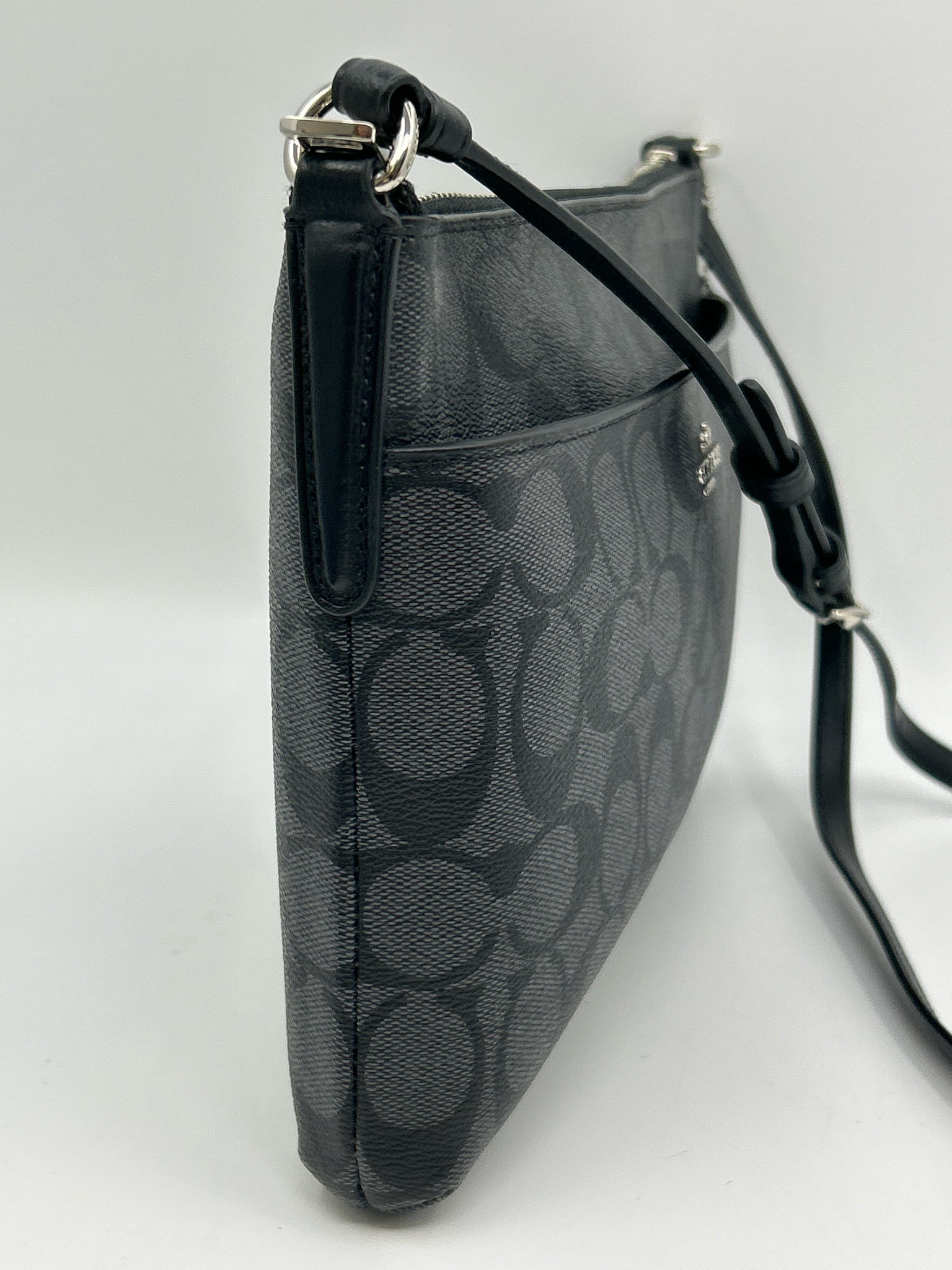 COACH BLACK MONOGRAM Women Purse