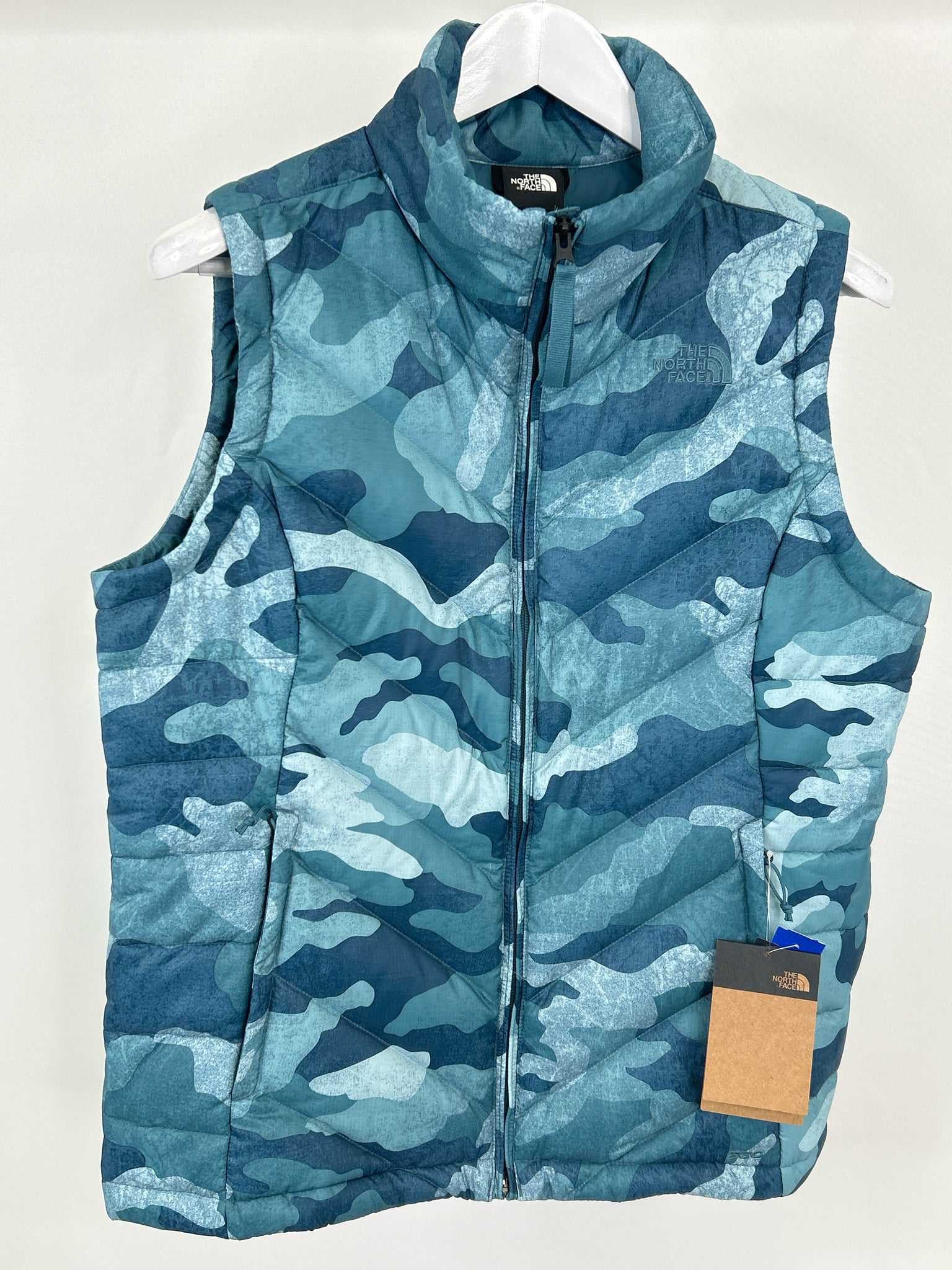 THE NORTH FACE Size L Blue Camo Women Vest NWT