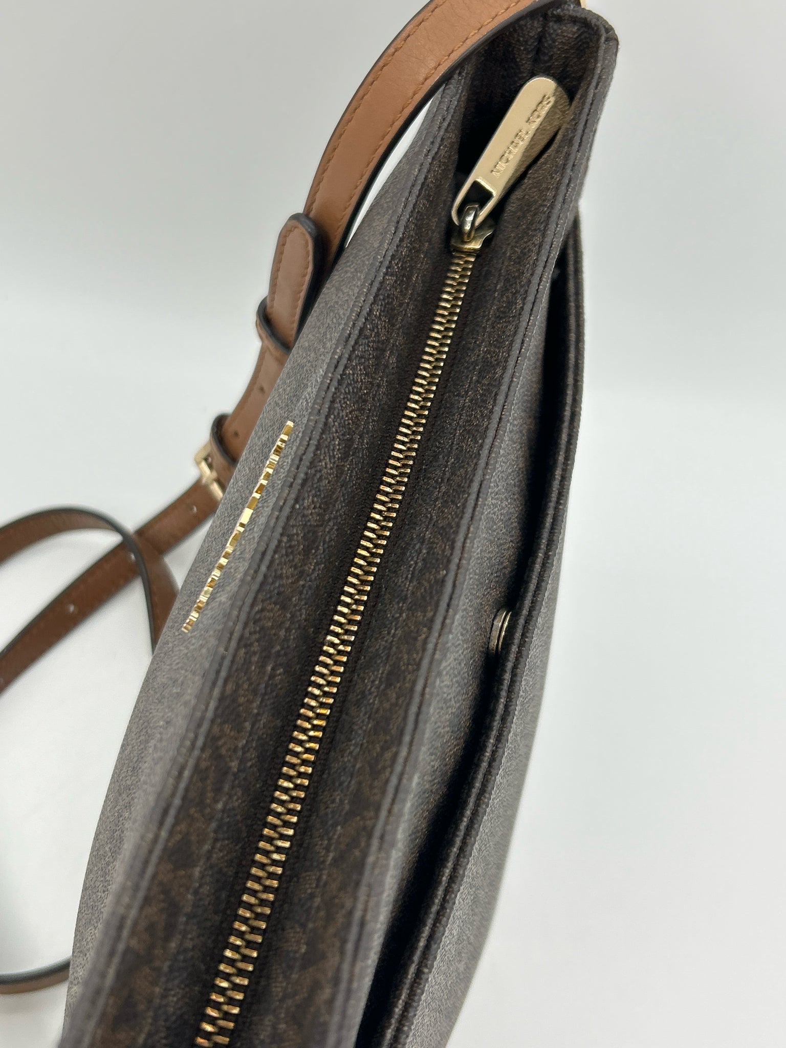 MICHAEL KORS Brown Women Purse