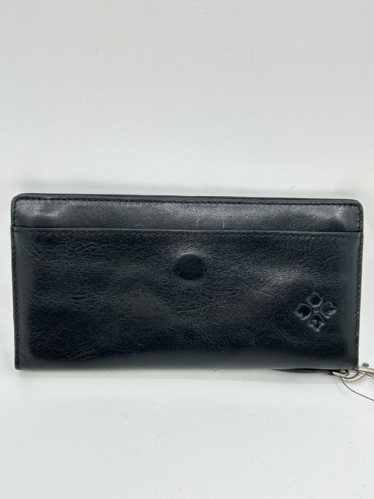 PATRICIA NASH Black Wristlet