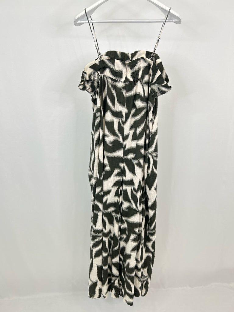 BANANA REPUBLIC Size XL WHITE AND CHARCOAL Women's Jumpsuit