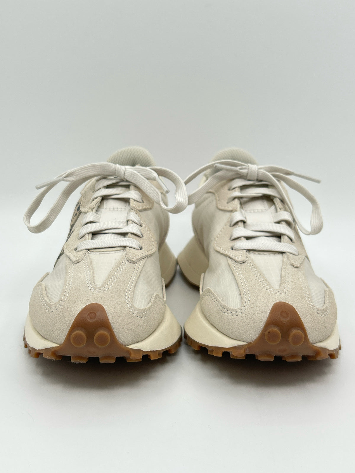 NEW BALANCE Size 6.5 BONE Women Sneakers