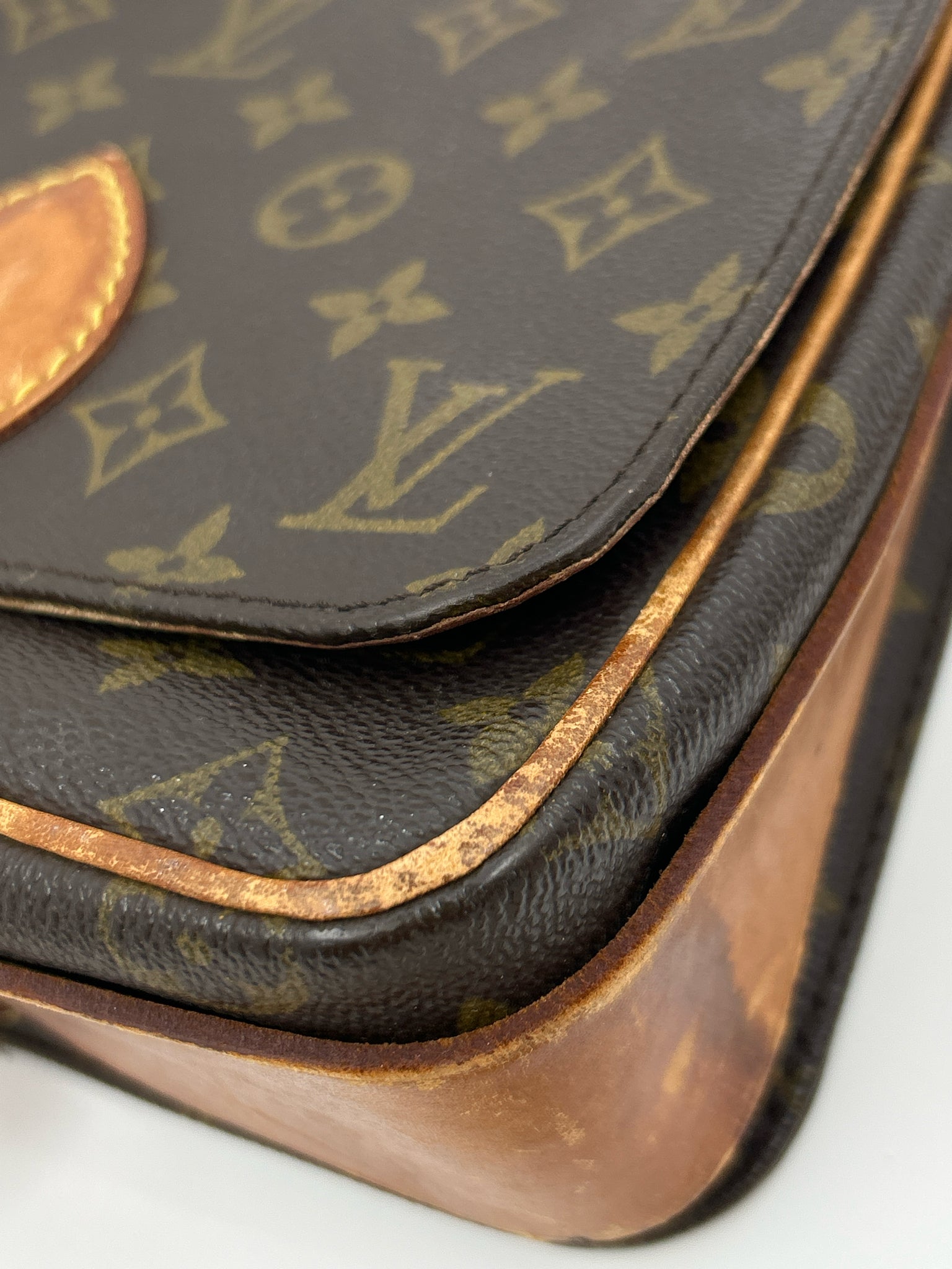 LOUIS VUITTON Cartouchiere MM Brown Monogram Women Purse