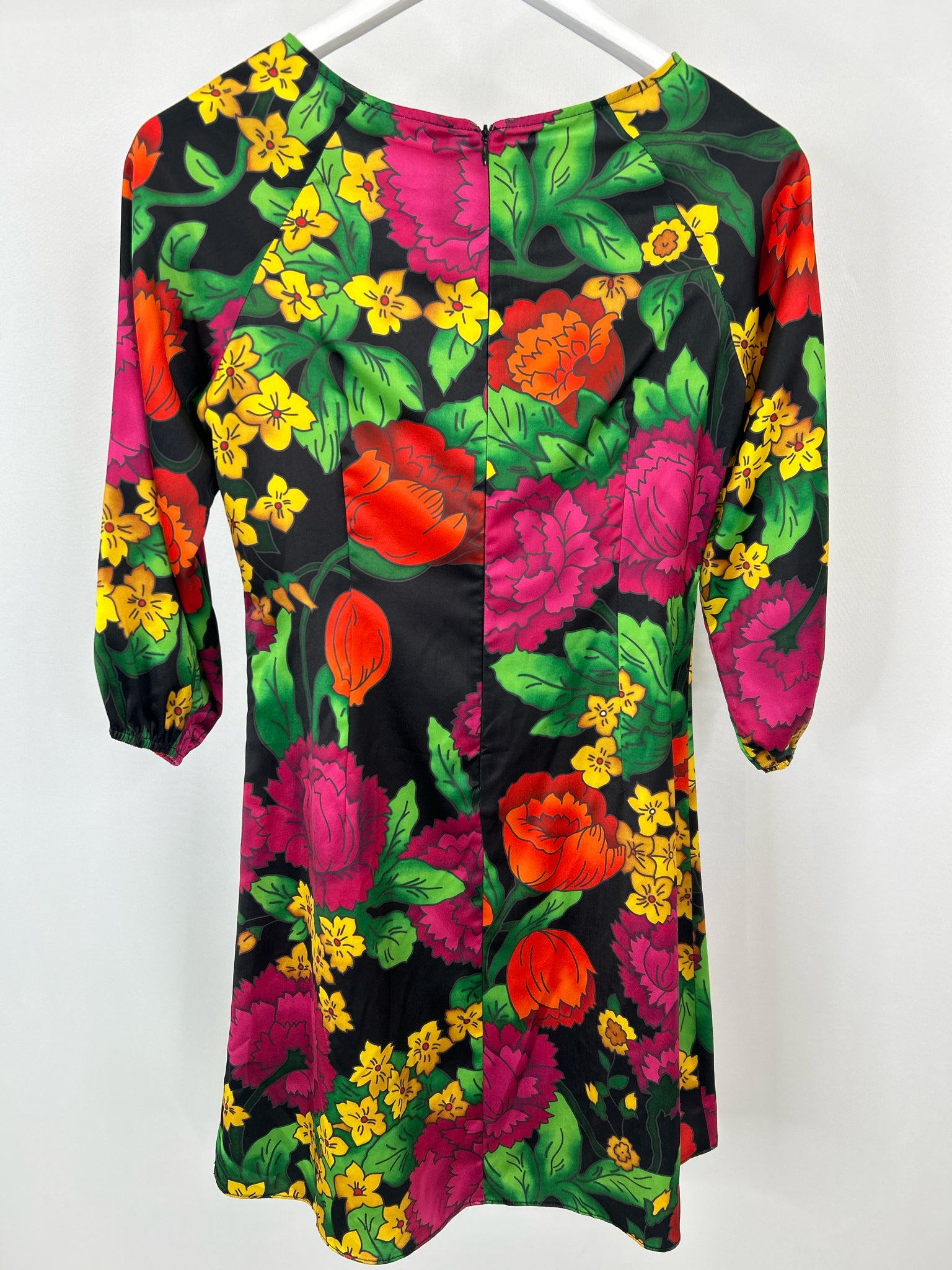 Flora Bea NWT Size S Multi-Color Women Dress