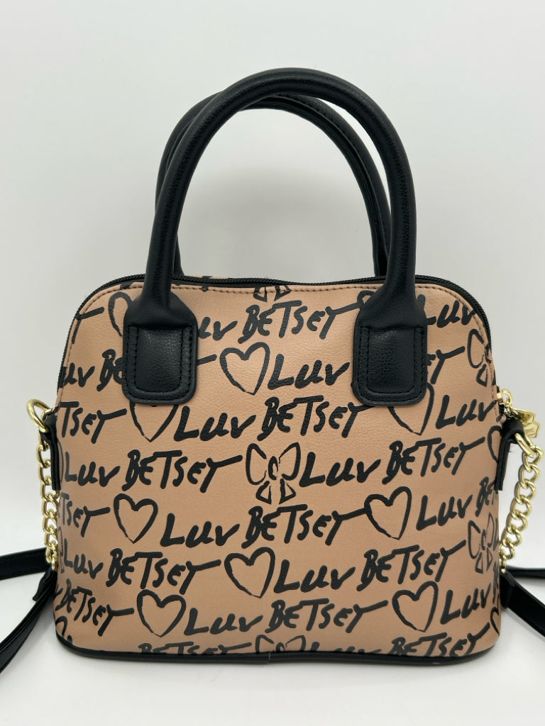 BETSEY JOHNSON Beige & Black Women's Purse