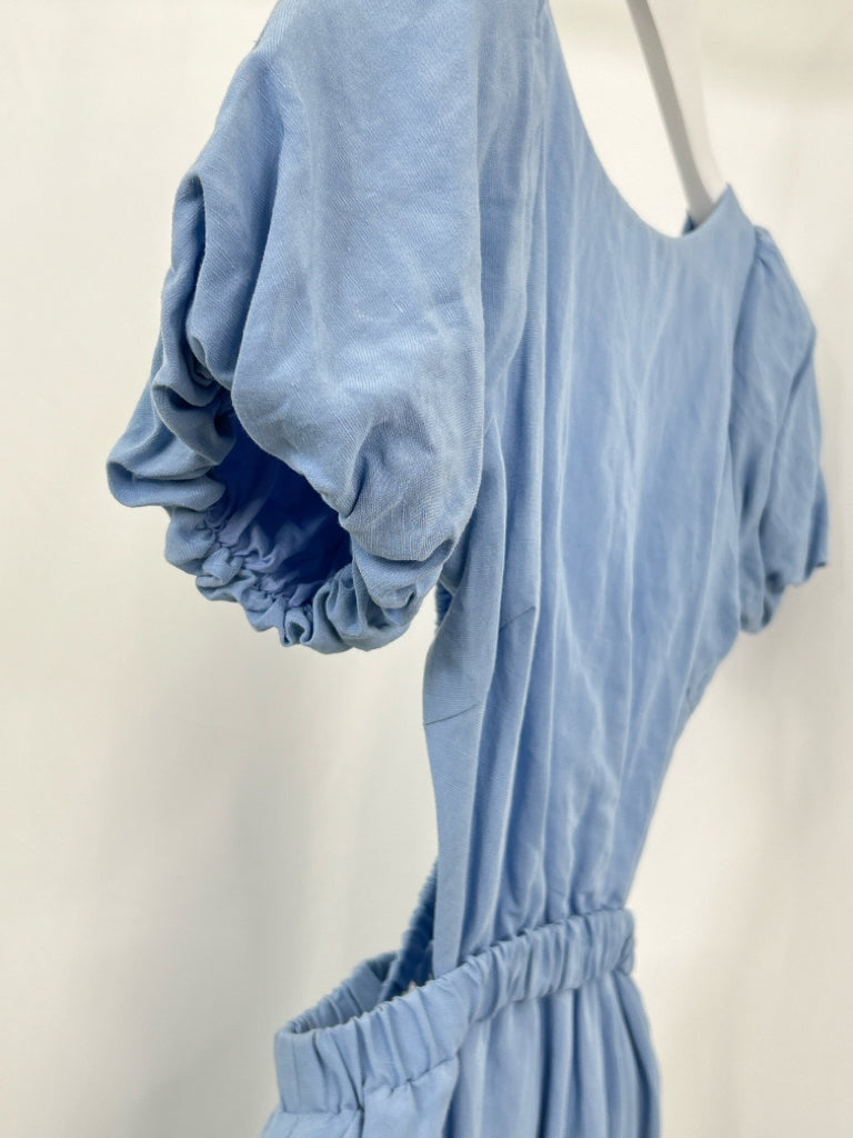 ASTR NWT Size S Blue Women's Dress