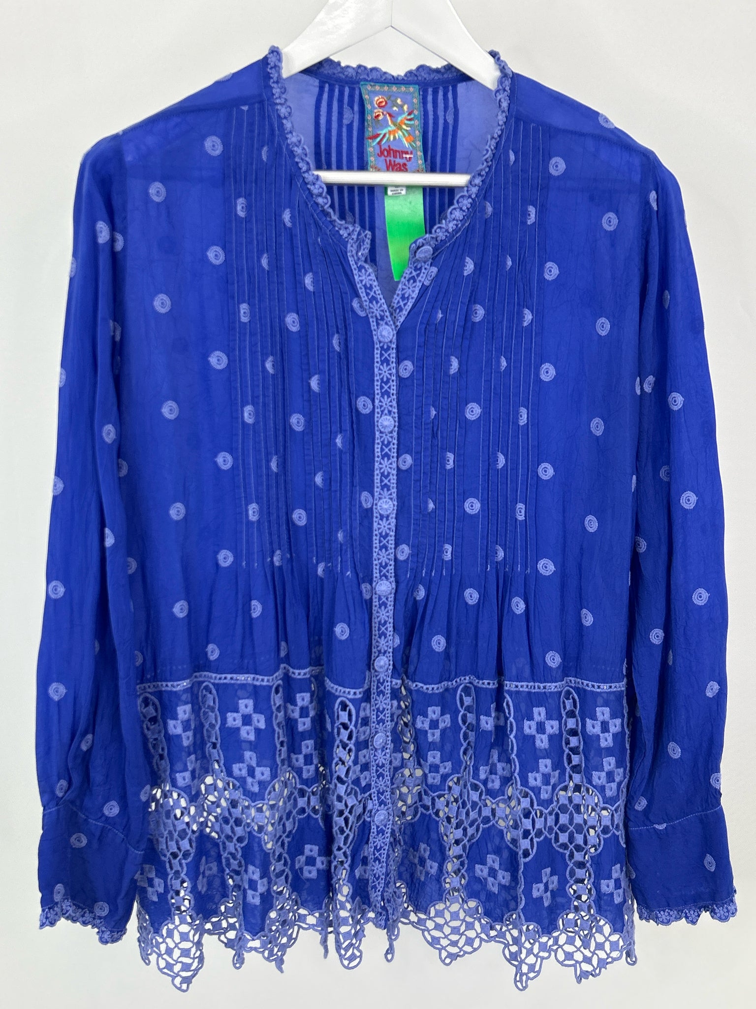 JOHNNY WAS Size M Blue Women Top