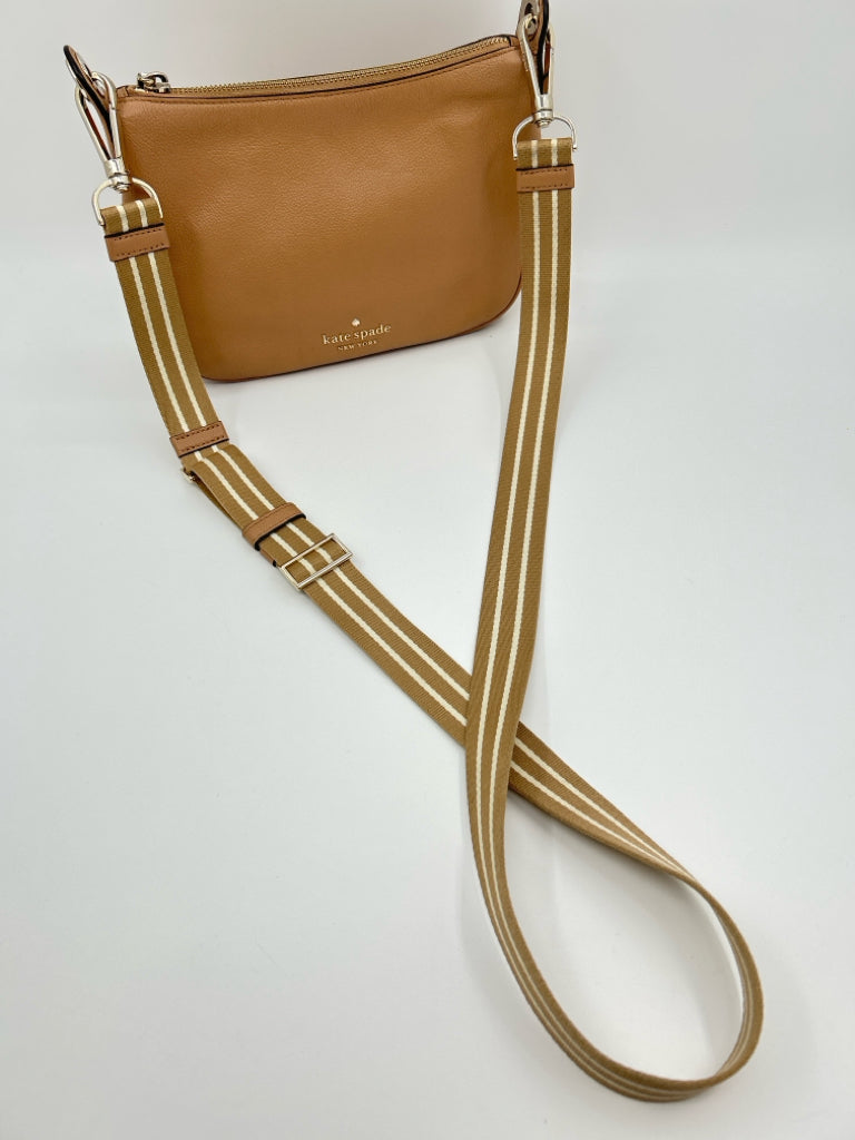 KATE SPADE Tan Purse