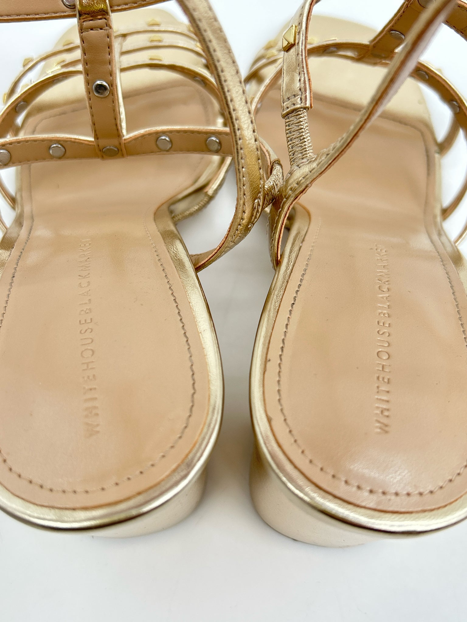 White House Black Market Size 9M Gold Women Sandal