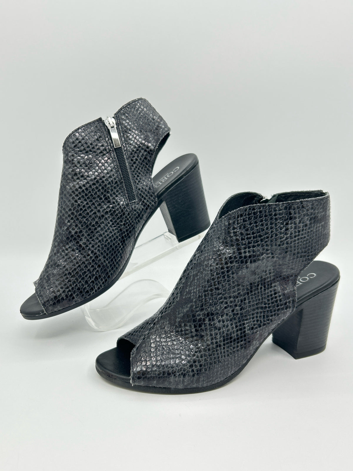 CORDANI Size 40 Black Women Booties