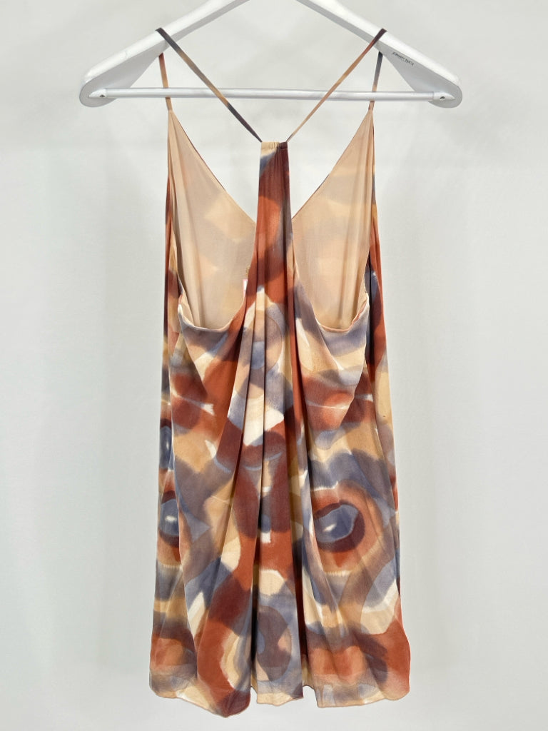 ALICE + OLIVIA Size M TAN PRINT Women's Dress